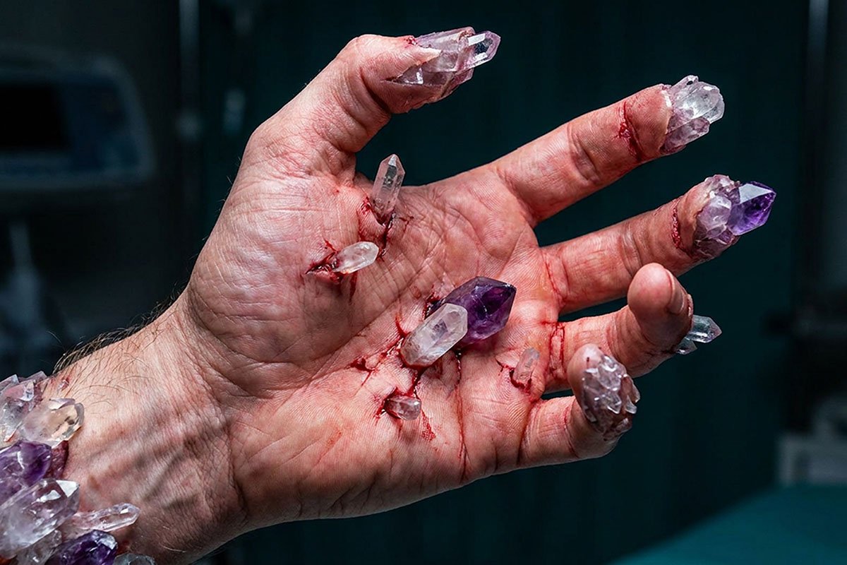 mano-de-cristal.jpg