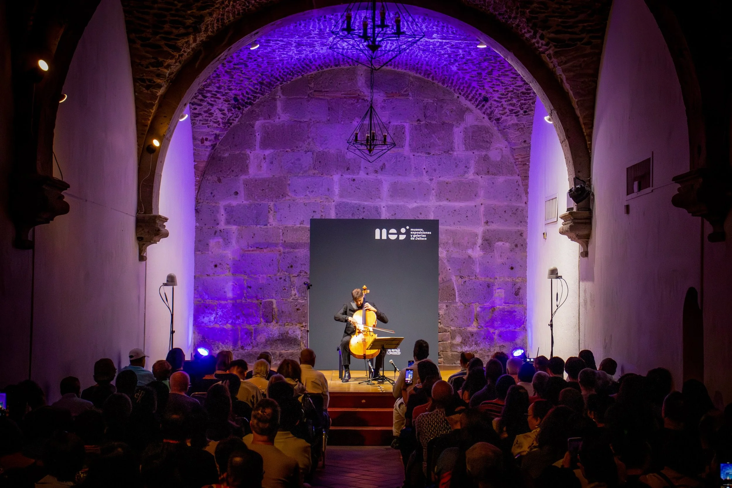 Recital de cello solo en el Ex-Convento del Carmen de Guadalajara