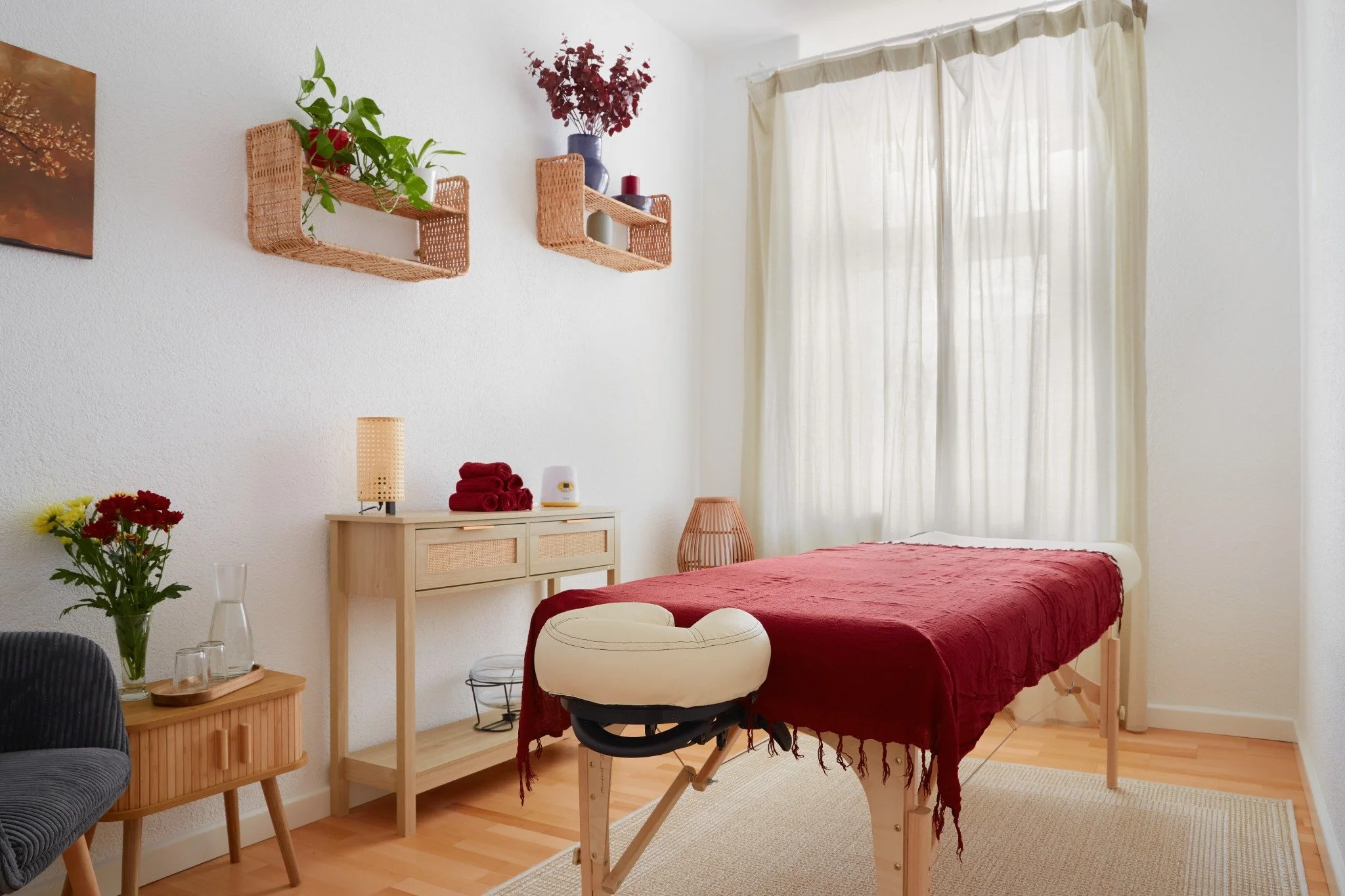 Cozy treatment room