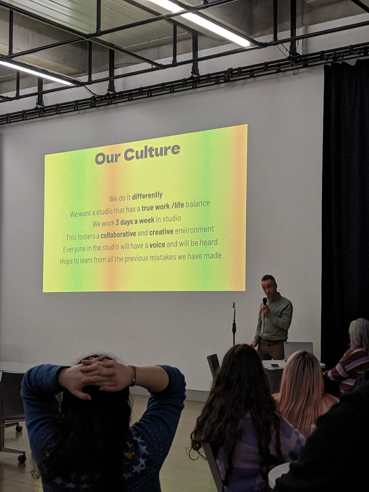 WhatsApp Image 2024-11-22 at 10.10.42_eebdd1b0.jpg