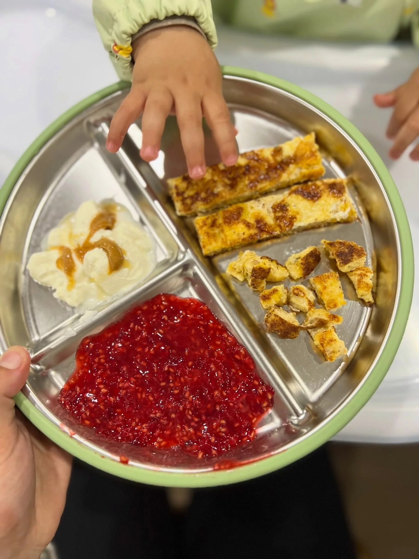 Some breakfast meals my 9 month old has had this week. 

1. French toast, raspberries and yoghurt with Peanut butter 
2. Zucchini, egg, carrot served with avocado and yoghurt topped with hemp seeds 
3. Porridge with chia seeds, milk, cinnamon topped 
