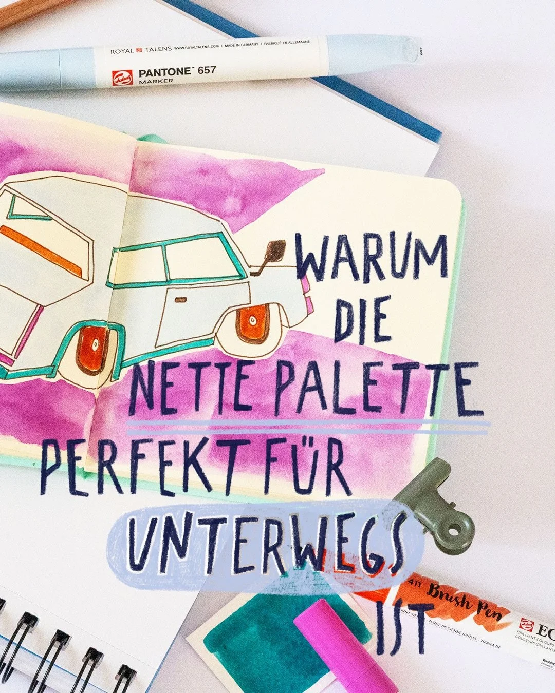 Kann es kaum erwarten in vier Wochen in den Urlaub zu d&uuml;sen (Ende Juni geht&rsquo;s endlich los 🚐) und unterwegs mit wirklich kleinem Kreativgep&auml;ck kreativ zu werden. Nette Palette sei Dank! 🎨🖍️
Warum die Nette Palette perfekt f&uuml;r u