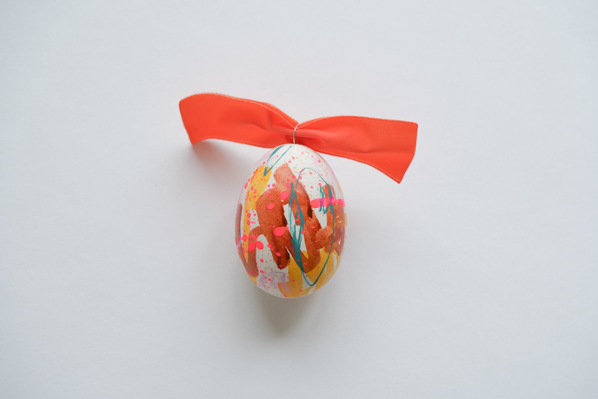 Handbemaltes abstraktes Osterei Nr. 5