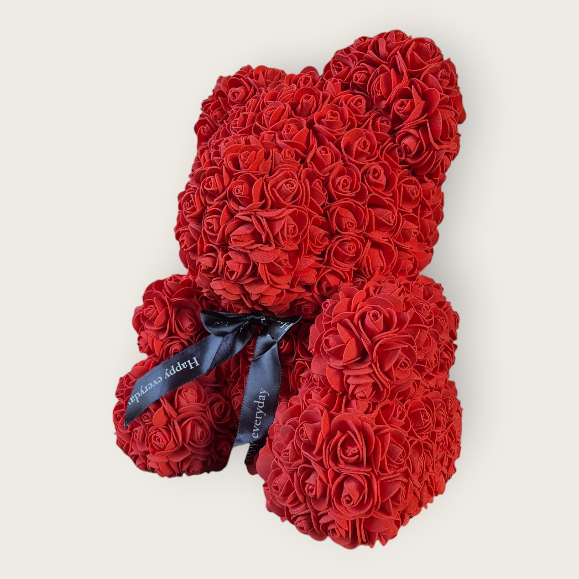 Osito de San Valentín de rosas artificiales