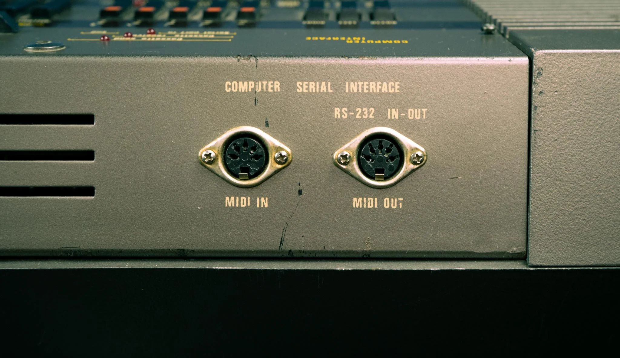 Quite a few things seem to have been abandoned during development and don't work properly. The Midi ports in the back were not connected inside for example. 