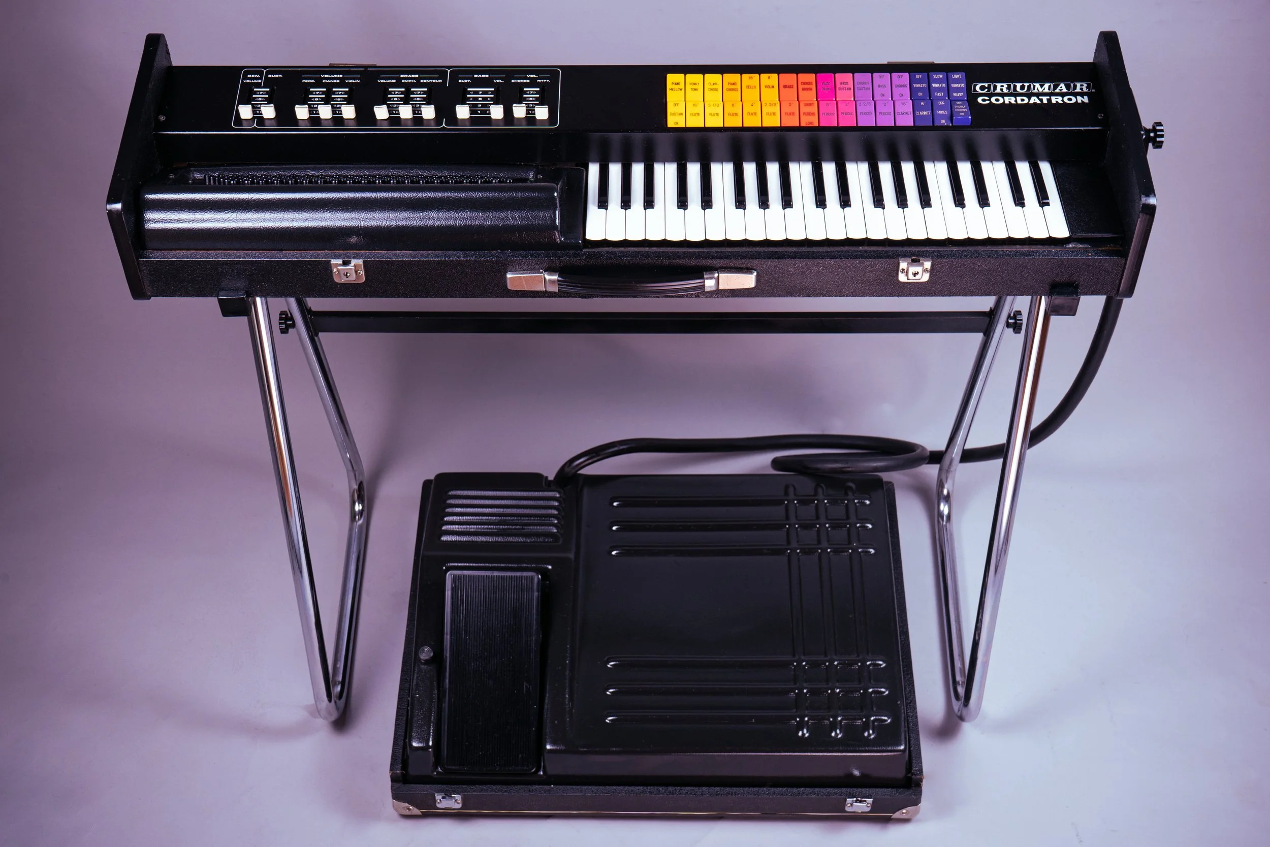 CRUMAR CORDATRON - 1974 - This is a double handed instrument : a string machine with organ section, a brass synth section with filter controls, trigger-able analog drum sounds and chord and piano presets on a Stradella button board. On board are slim