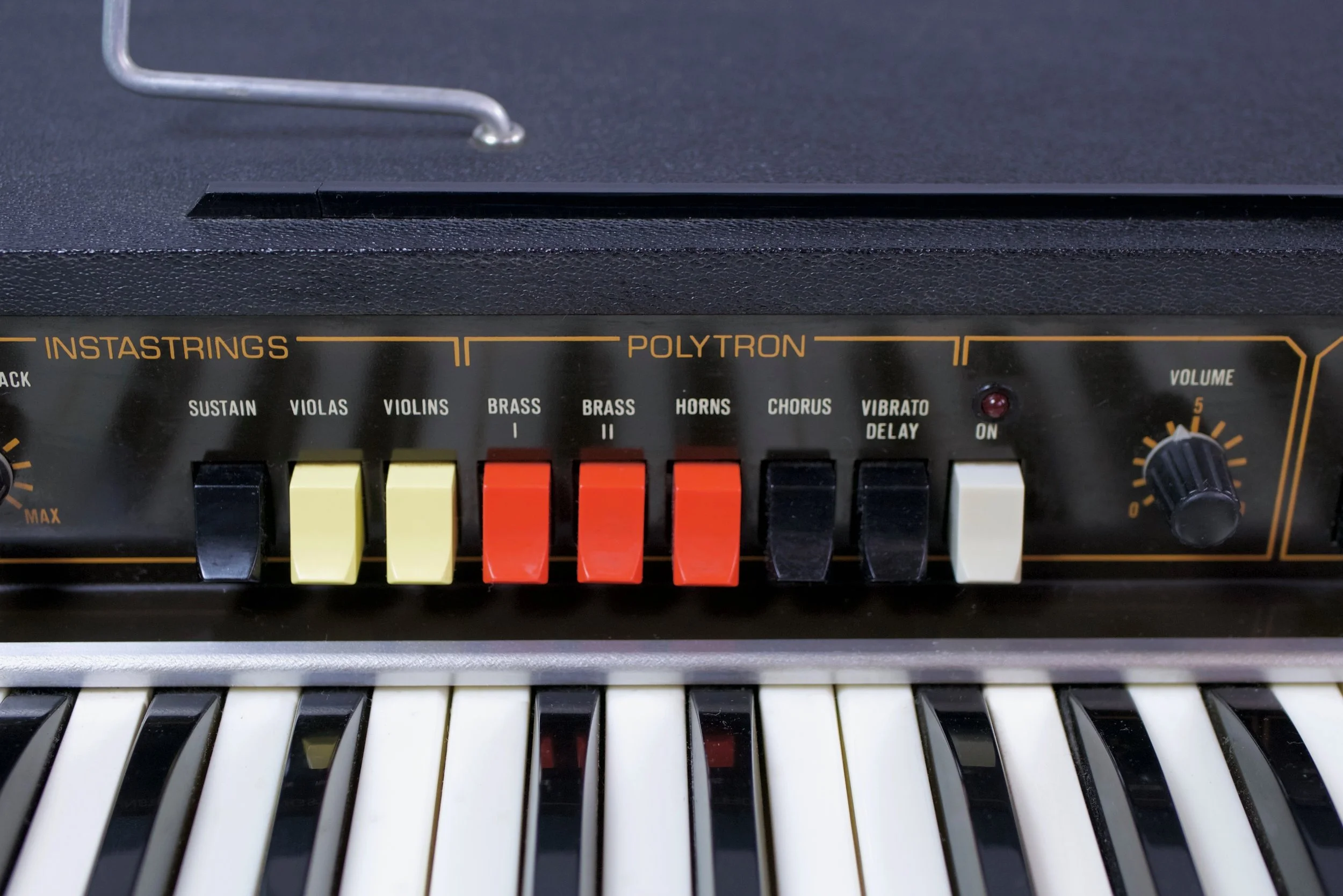 The Instastrings section has 2 presets and dedicated sustain and attack control while the Polytron section has 3 brass presets, a chorus modulation and Vibrato delay option.  The two share a single volume control. 