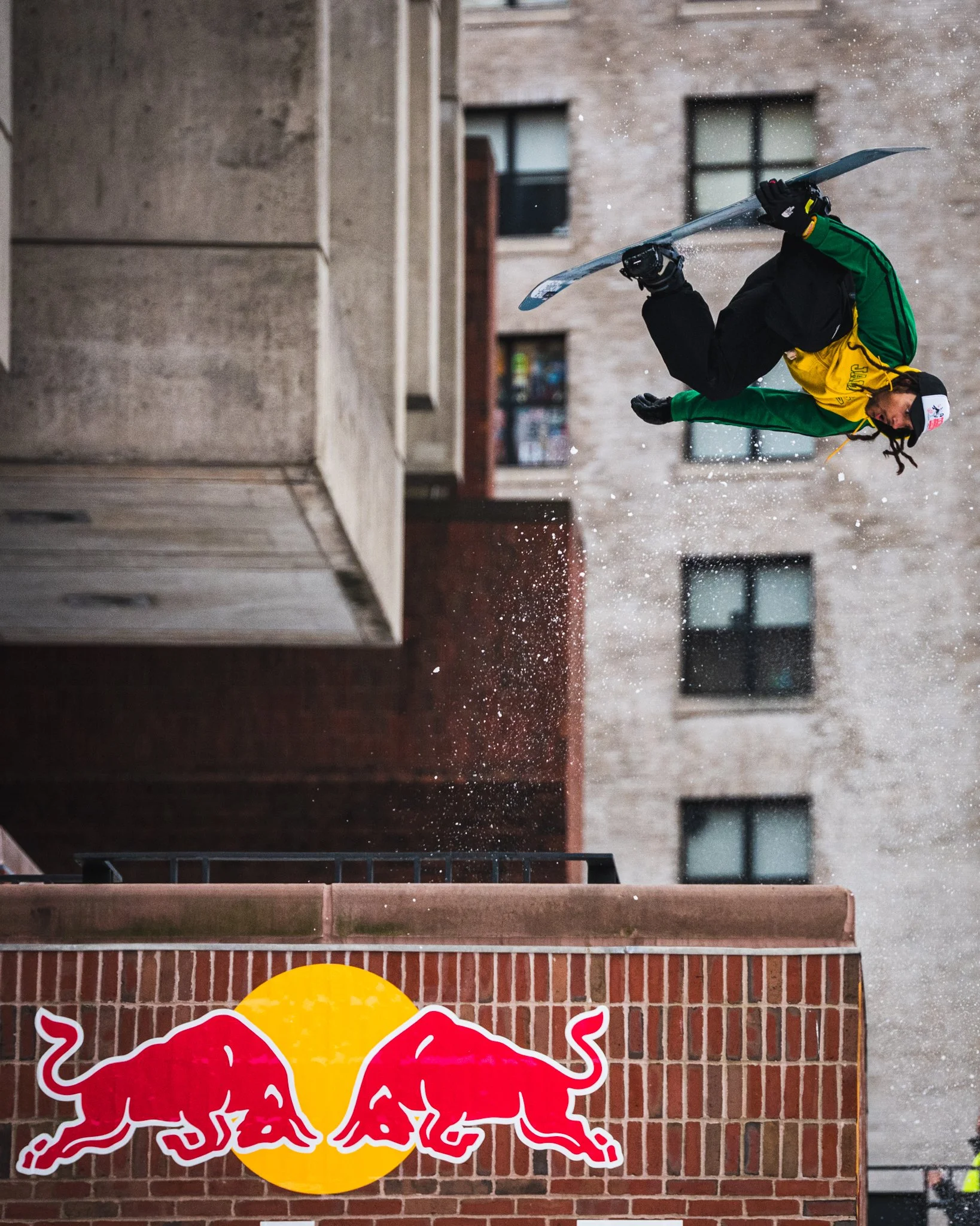 red-bull-snowboard-web-06.jpg