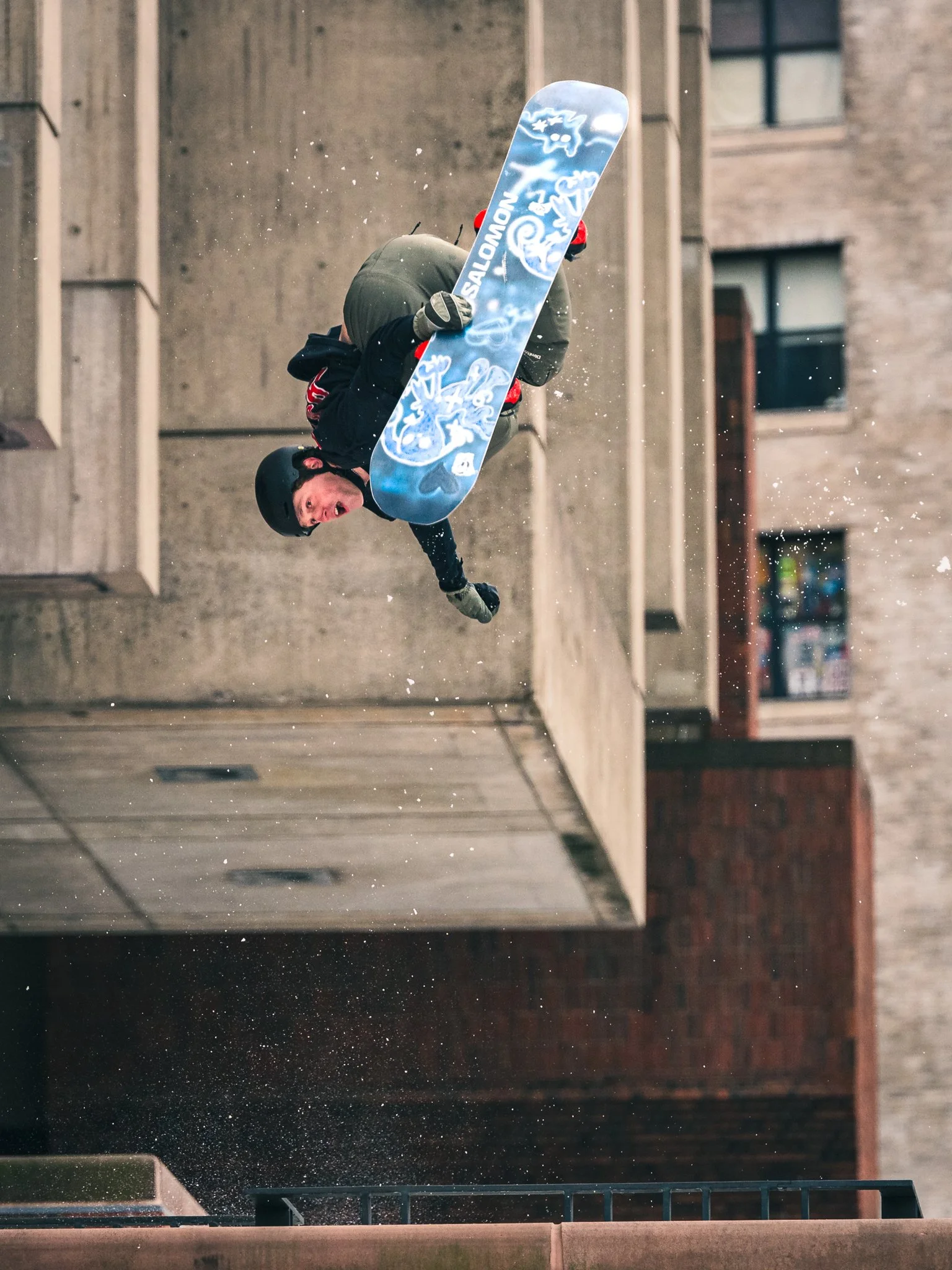 red-bull-snowboard-web-15.jpg