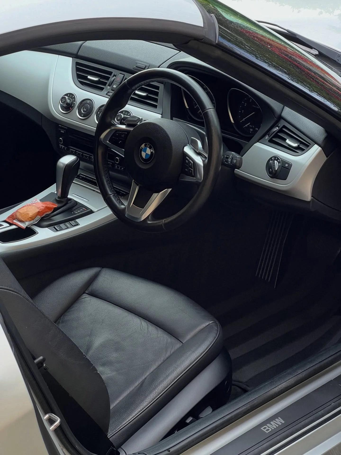 Z4 Ceramic Maintenance.

💧Deep Cleans
💧Maintenance Club
💧Ceramic Coating Packages
💧Paint Enhancement Packages
⭐️ 100+ 5 Star Google Reviews ⭐️

📱 07506403677
💻 www.tphdetails.com

#detailinguk #detailingcars #carvaleting #valeting #huddersfield