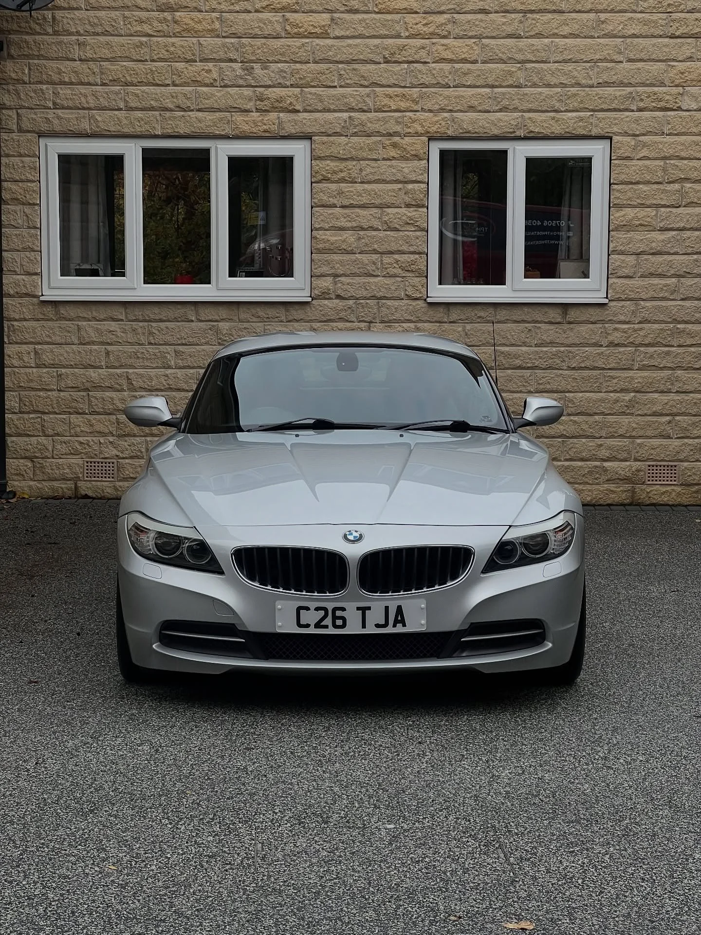 Regular Maintenance really shows on this ceramic coated z4.

💧Deep Cleans
💧Maintenance Club
💧Ceramic Coating Packages
💧Paint Enhancement Packages
⭐️ 100+ 5 Star Google Reviews ⭐️

📱 07506403677
💻 www.tphdetails.com

#detailinguk #detailingcars 