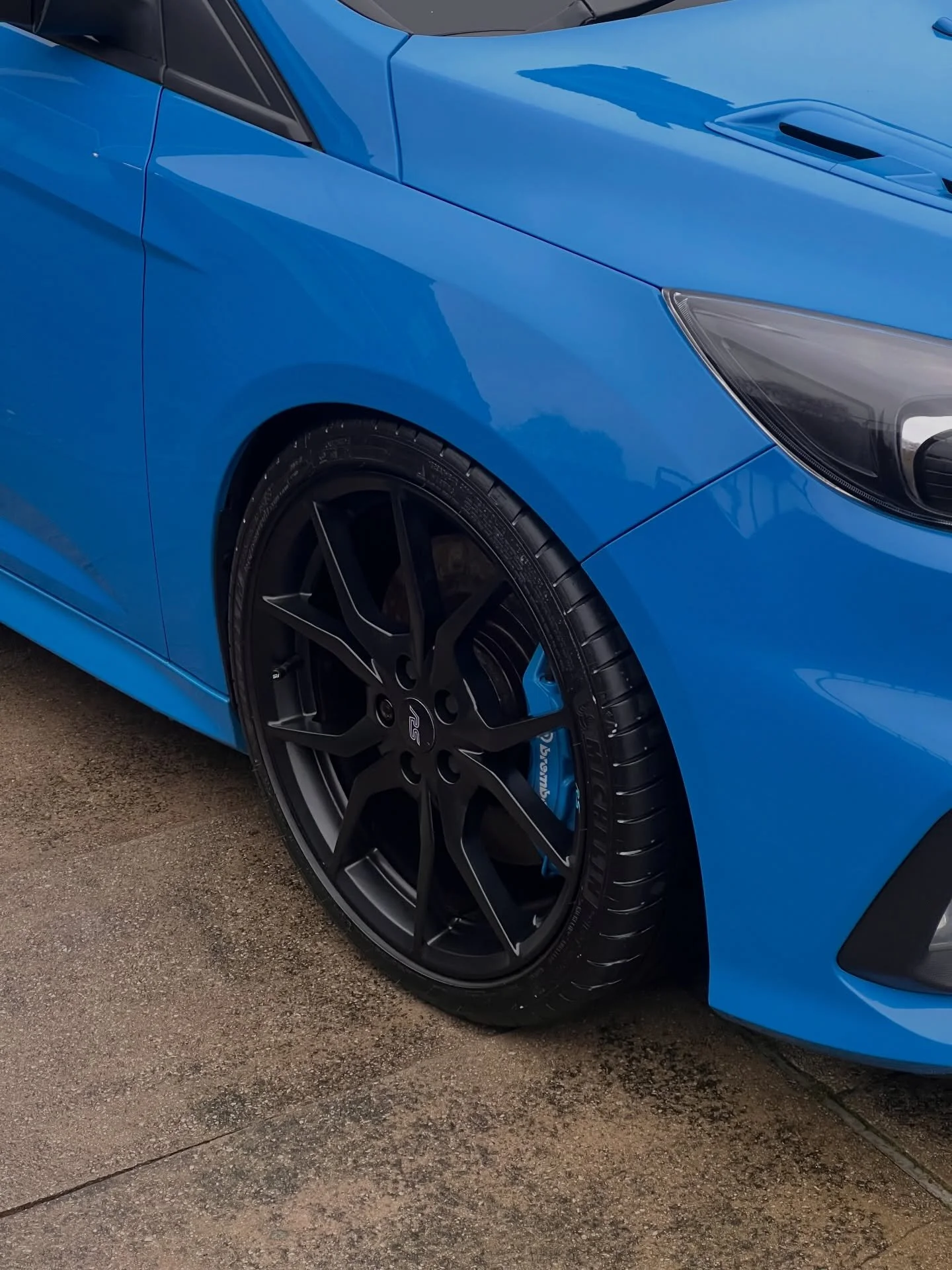 RS well overdue Maintenance 😮&zwj;💨🤤

💧Deep Cleans
💧Maintenance Club
💧Ceramic Coating Packages
💧Paint Enhancement Packages
⭐️ 100+ 5 Star Google Reviews ⭐️

📱 07506403677
💻 www.tphdetails.com

#detailinguk #detailingcars  #carvaleting #tphde