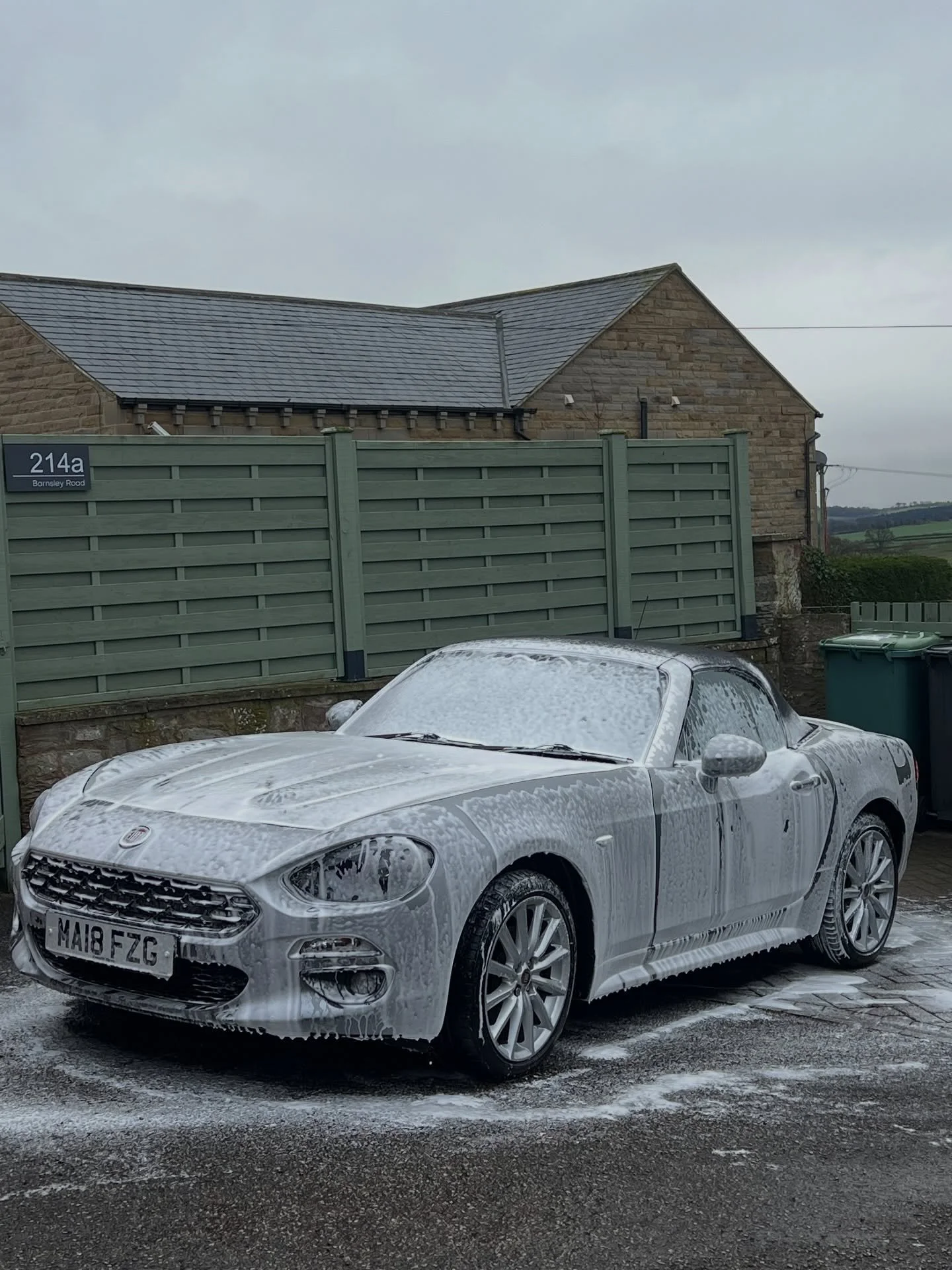 New to TPH maintenance club. This little 124 SPYDER.

💧Deep Cleans
💧Maintenance Club
💧Ceramic Coating Packages
💧Paint Enhancement Packages
⭐️ 100+ 5 Star Google Reviews ⭐️

📱 07506403677
💻 www.tphdetails.com

#detailinguk #detailingcars  #carva