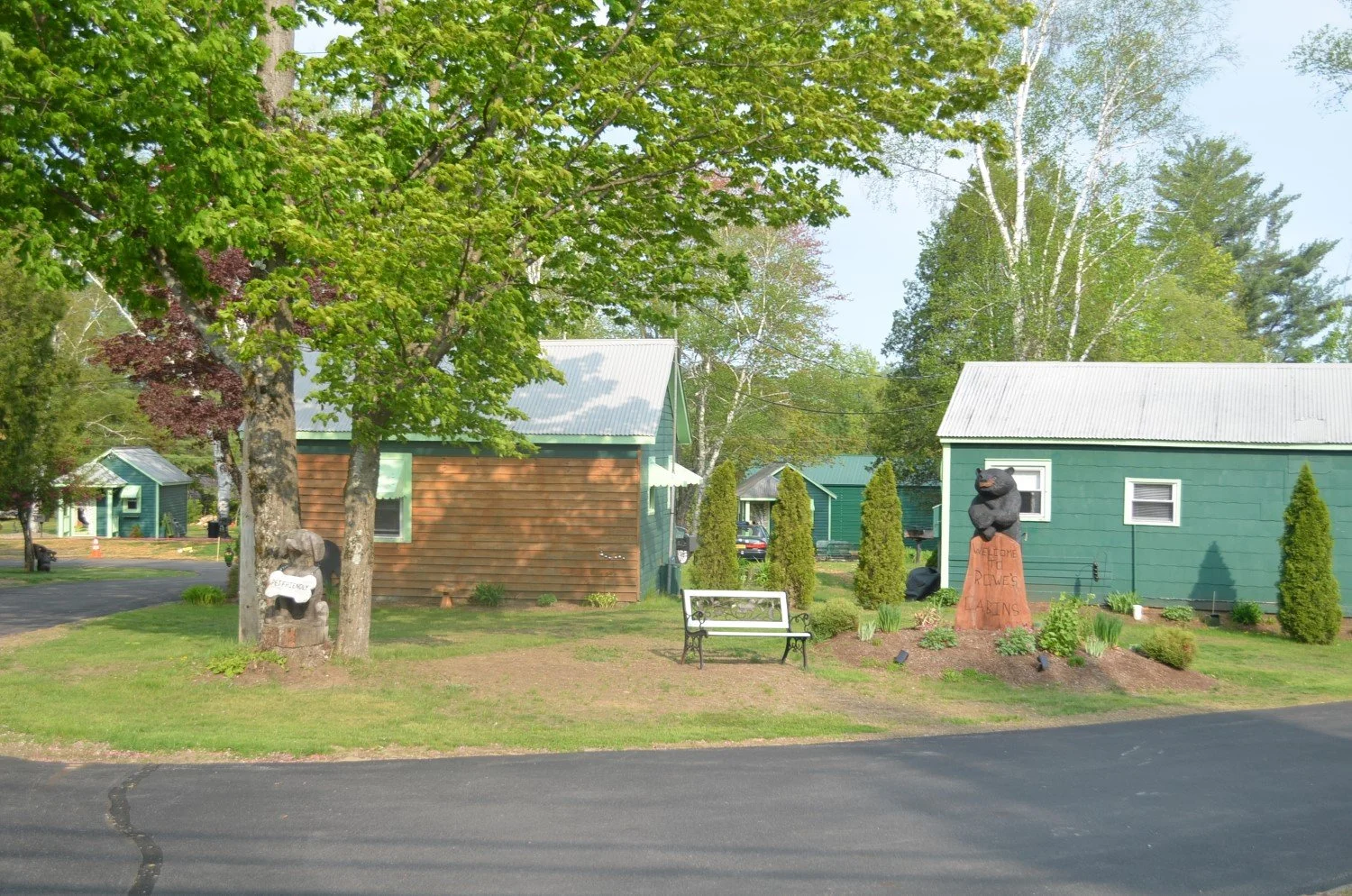 Schroon Lake Places to Stay Grounds Image 8.jpeg