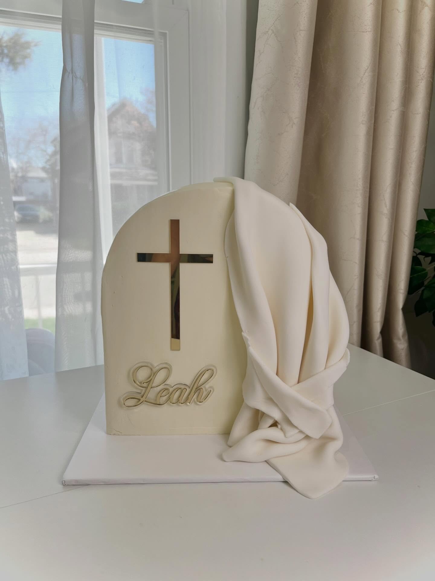 🕊️
Topper: @petitecreations.co