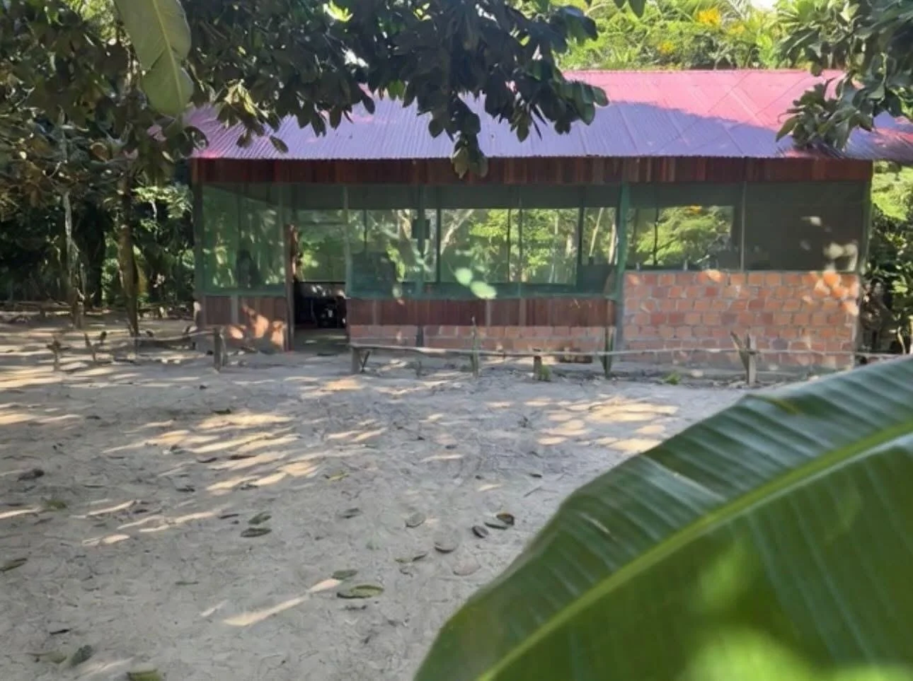 The kitchen Hall (front view)