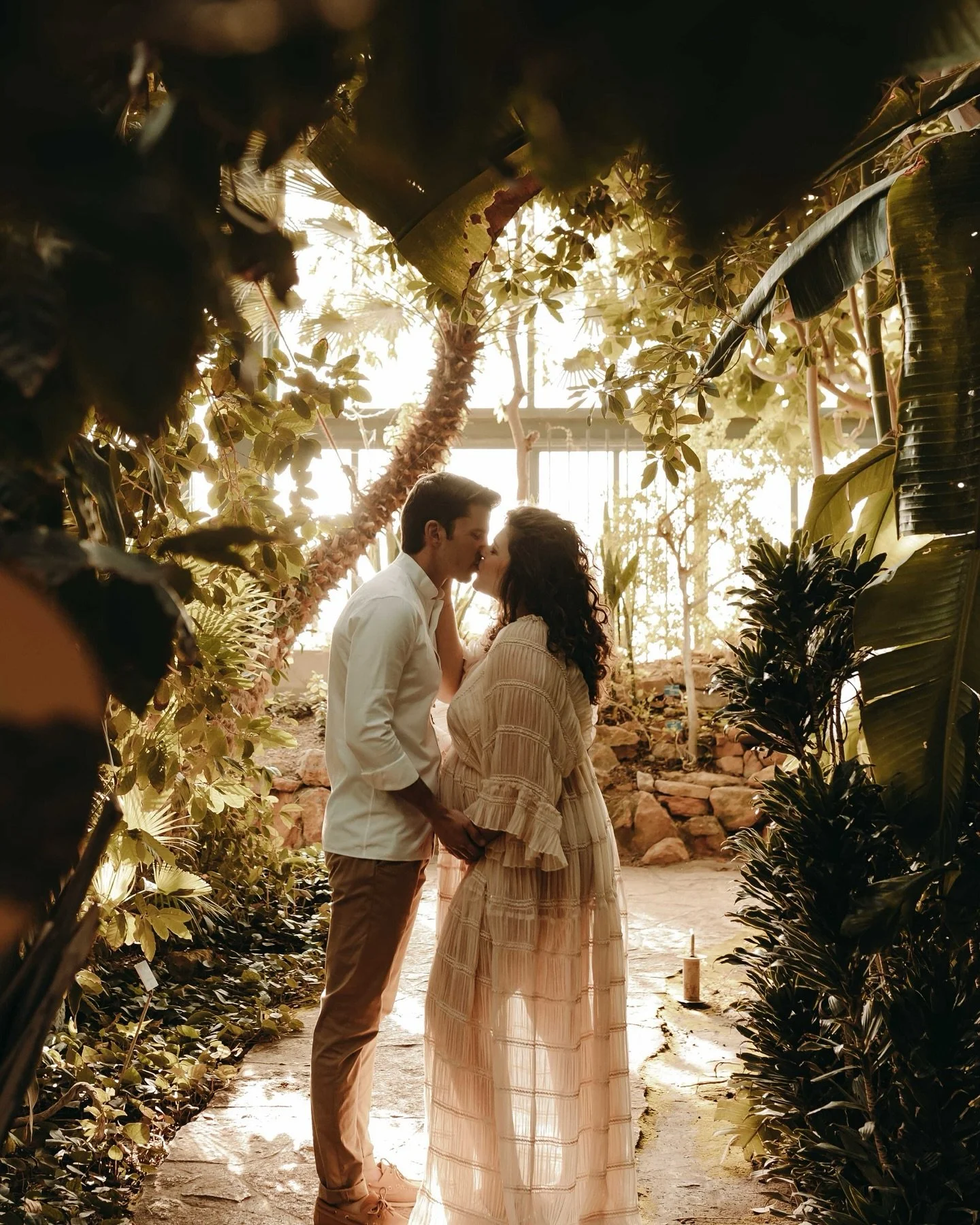 ✨ &laquo; Tu me fais rire&hellip; et juste apr&egrave;s j&rsquo;ai envie de t&rsquo;embrasser. &raquo;

C&rsquo;est exactement ce que j&rsquo;aime capturer : la complicit&eacute;, l&rsquo;amour qui se lit dans un &eacute;clat de rire et se prolonge d