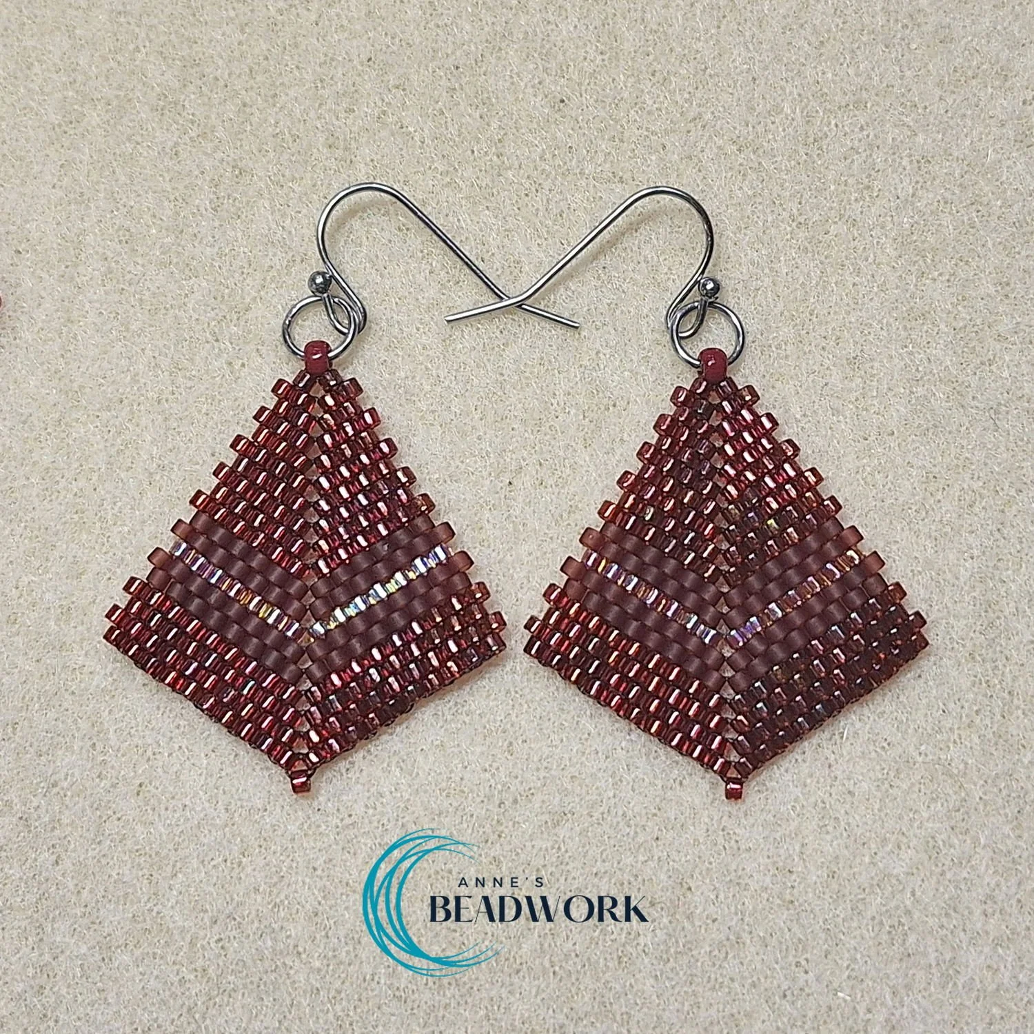 Kite Earrings_Medium_Burgundy_Maroon_20260427.jpg