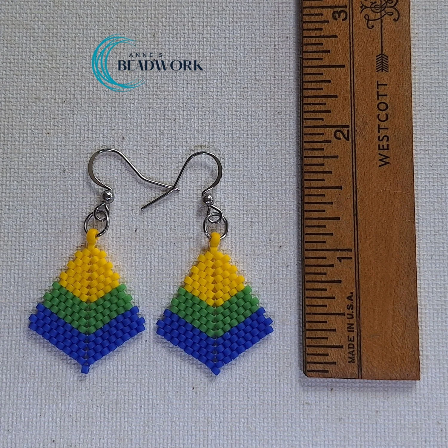 Kite_Earrings_Flags_Corozal_Small_20260816_Length.jpg