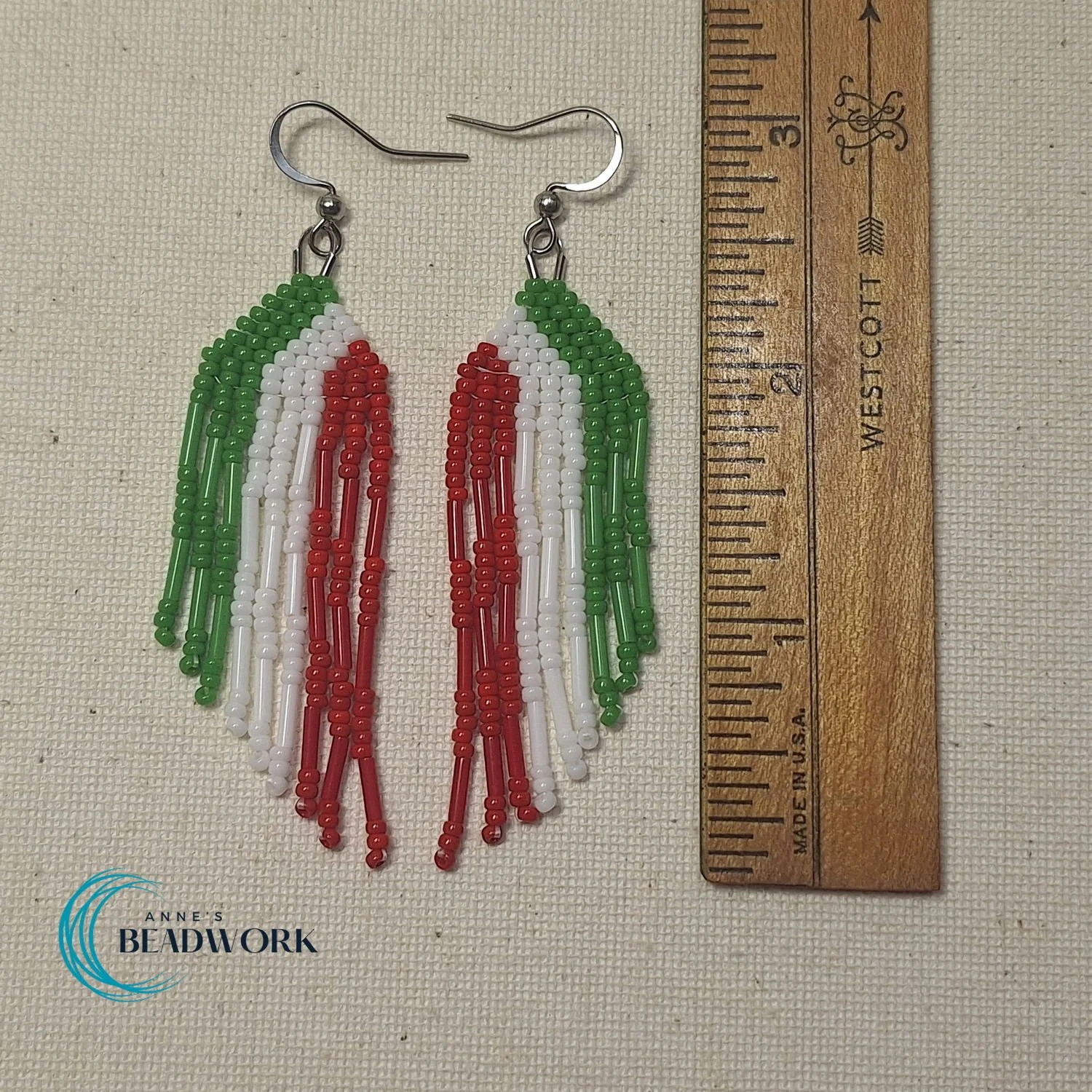 Fringe_Earrings_Flags_Italy_Slant_Medium_Length_20260714.jpg