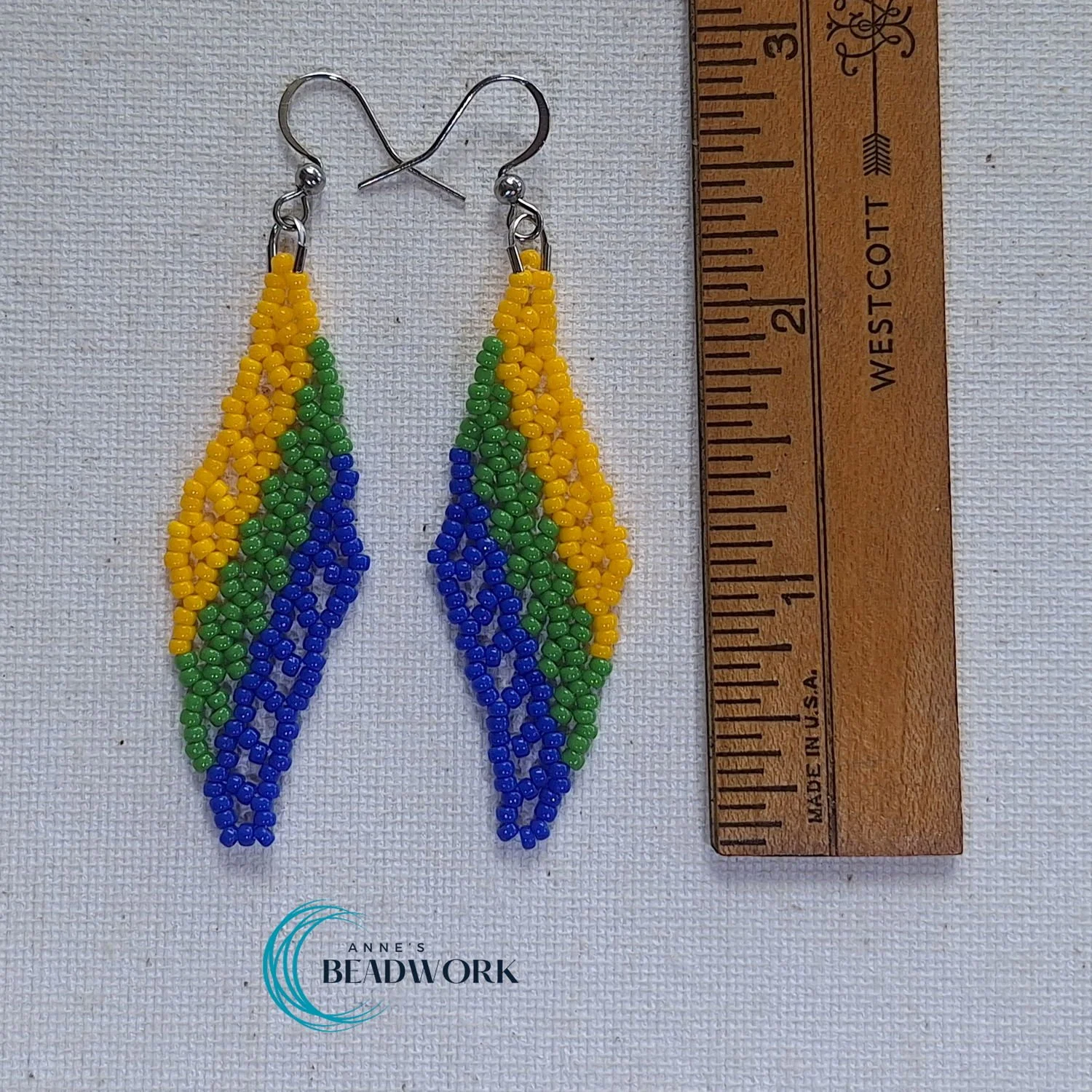 Feather_Earrings_Flags_Corozal_Medium_20260816_Length.jpg