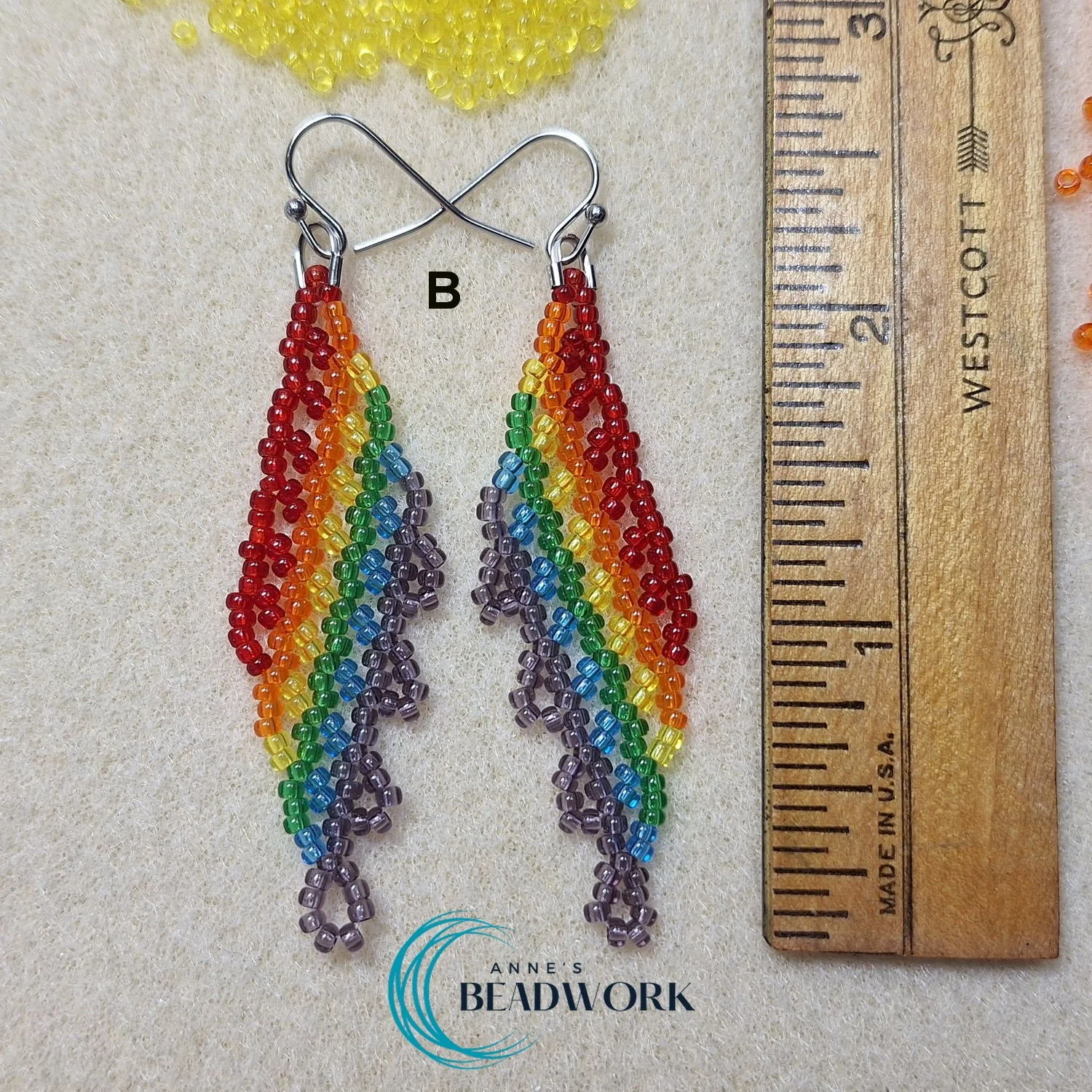 Feather_Earrings_Pride_Rainbow_Transparent_Medium_20260323_Length_B.jpg
