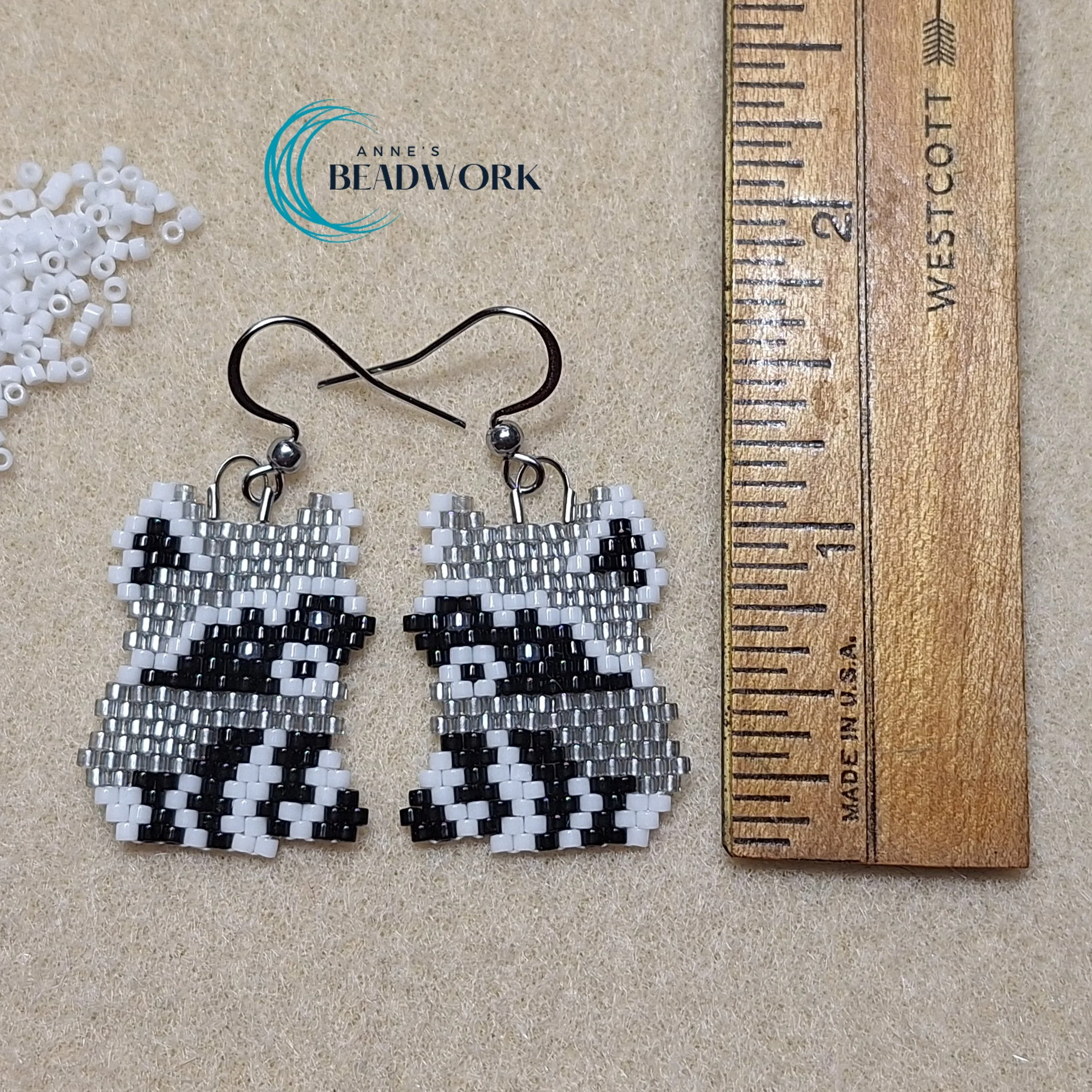 Baby_Raccoon_Earrings_20260318_Length.jpg