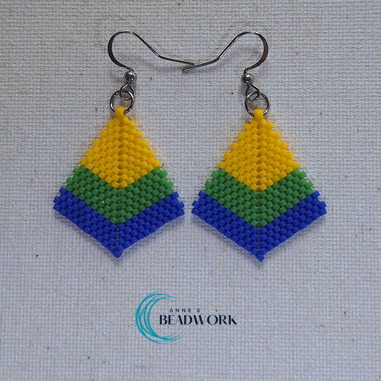 Corozal Flag Kite Glass Seed Bead Earrings (Medium)