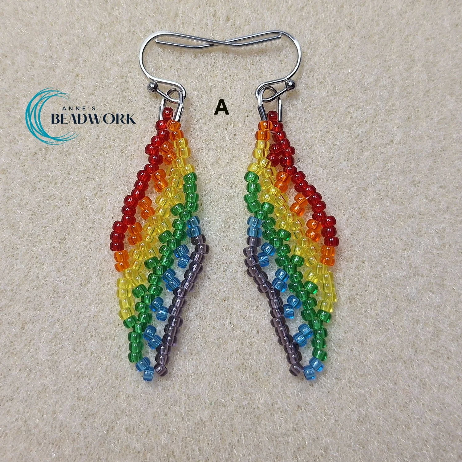 Feather_Earrings_Pride_Rainbow_Transparent_Mini_20260323_A.jpg