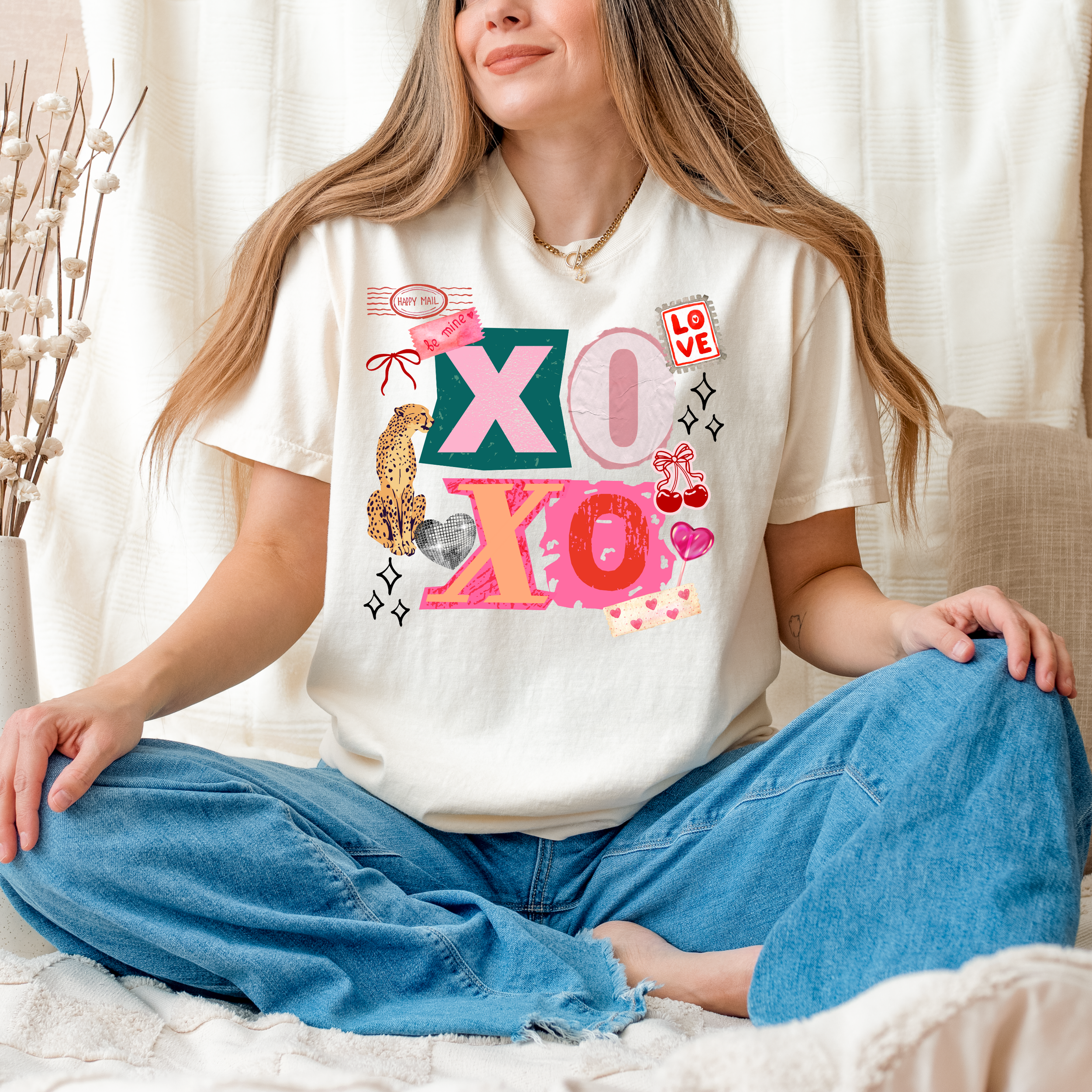 Trendy XOXO Tee