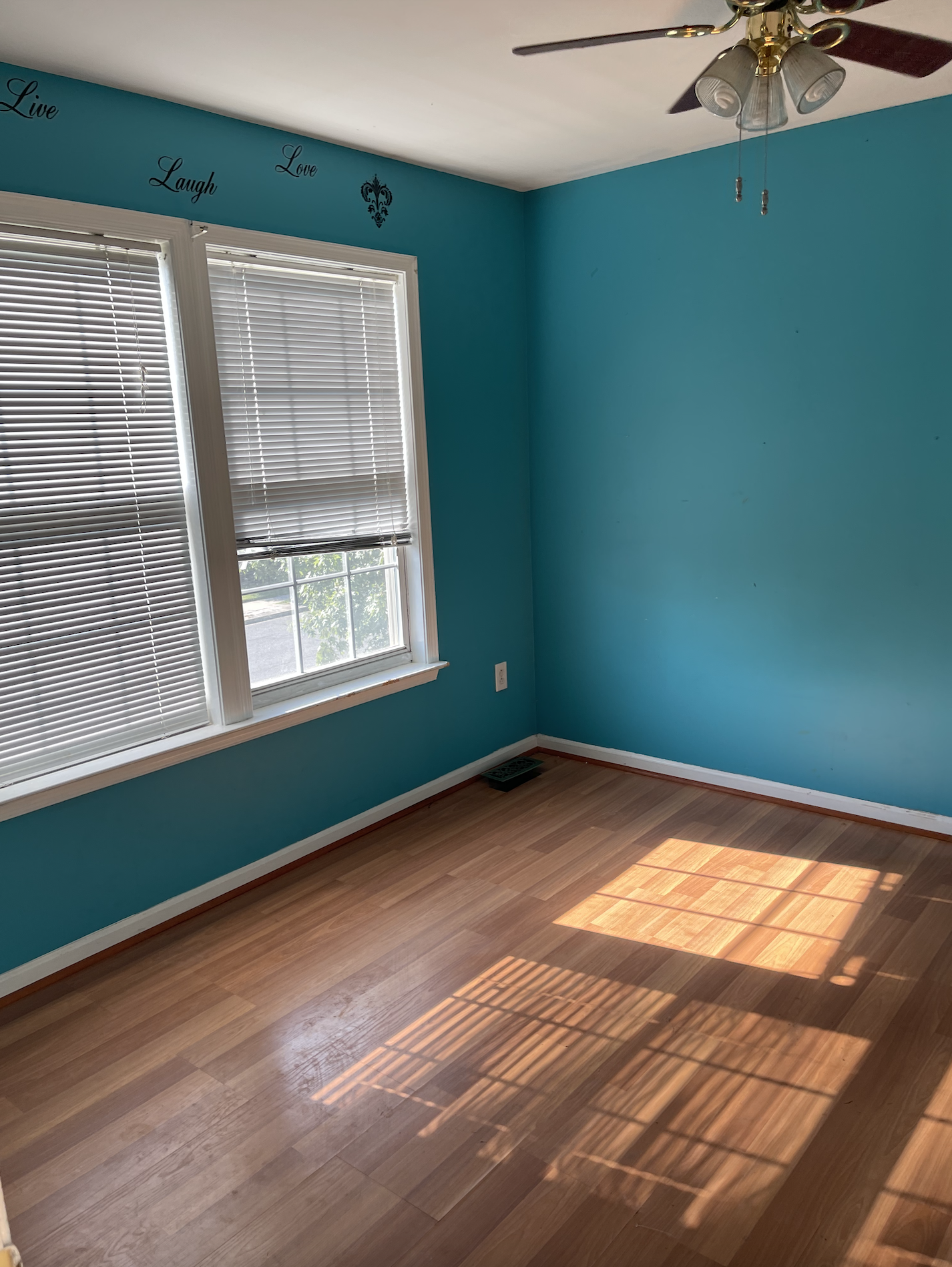 Screen Shot 2022-11-12 at 11.47.26 PM.png