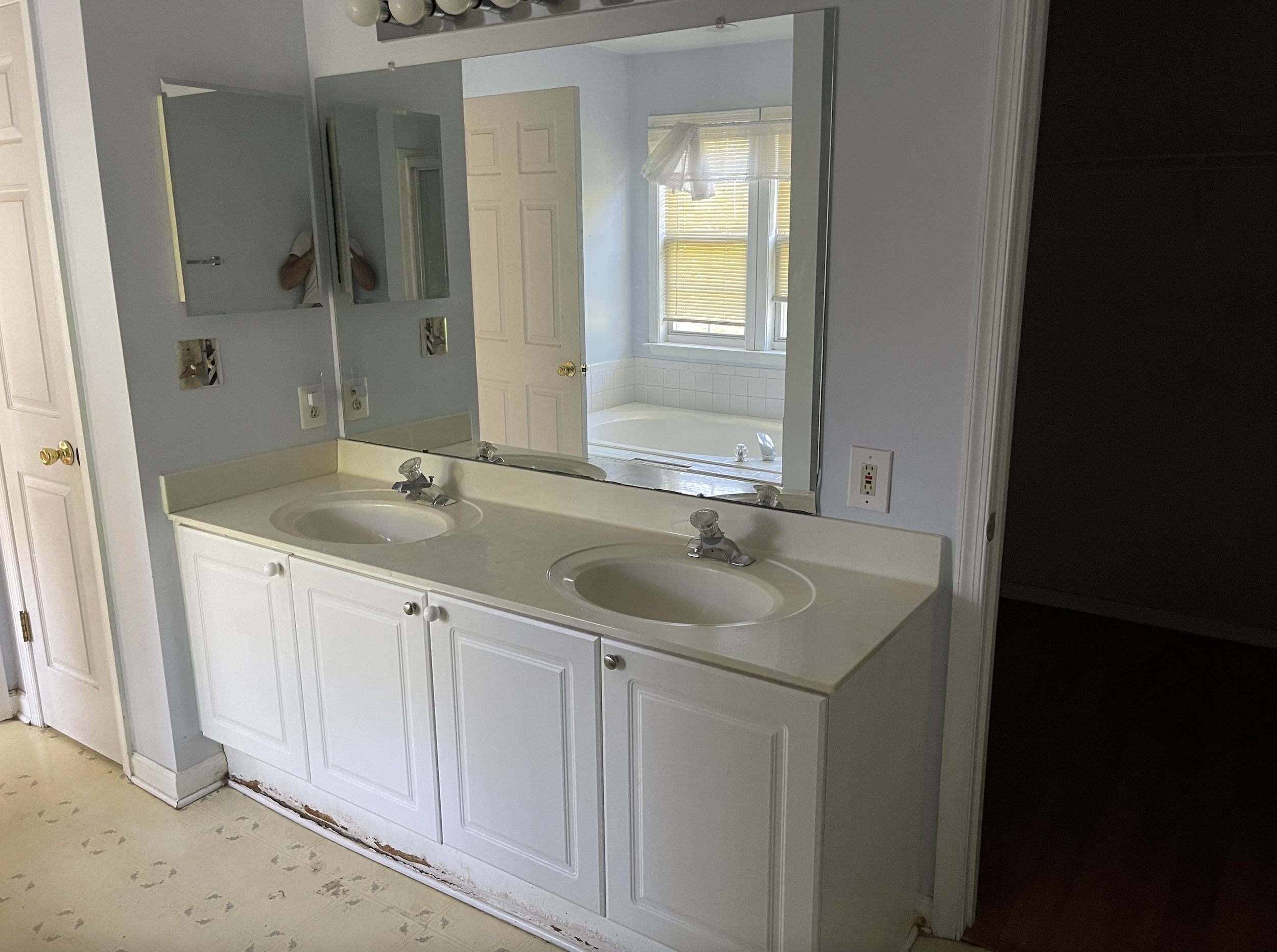 Screen Shot 2022-11-12 at 11.56.05 PM.png