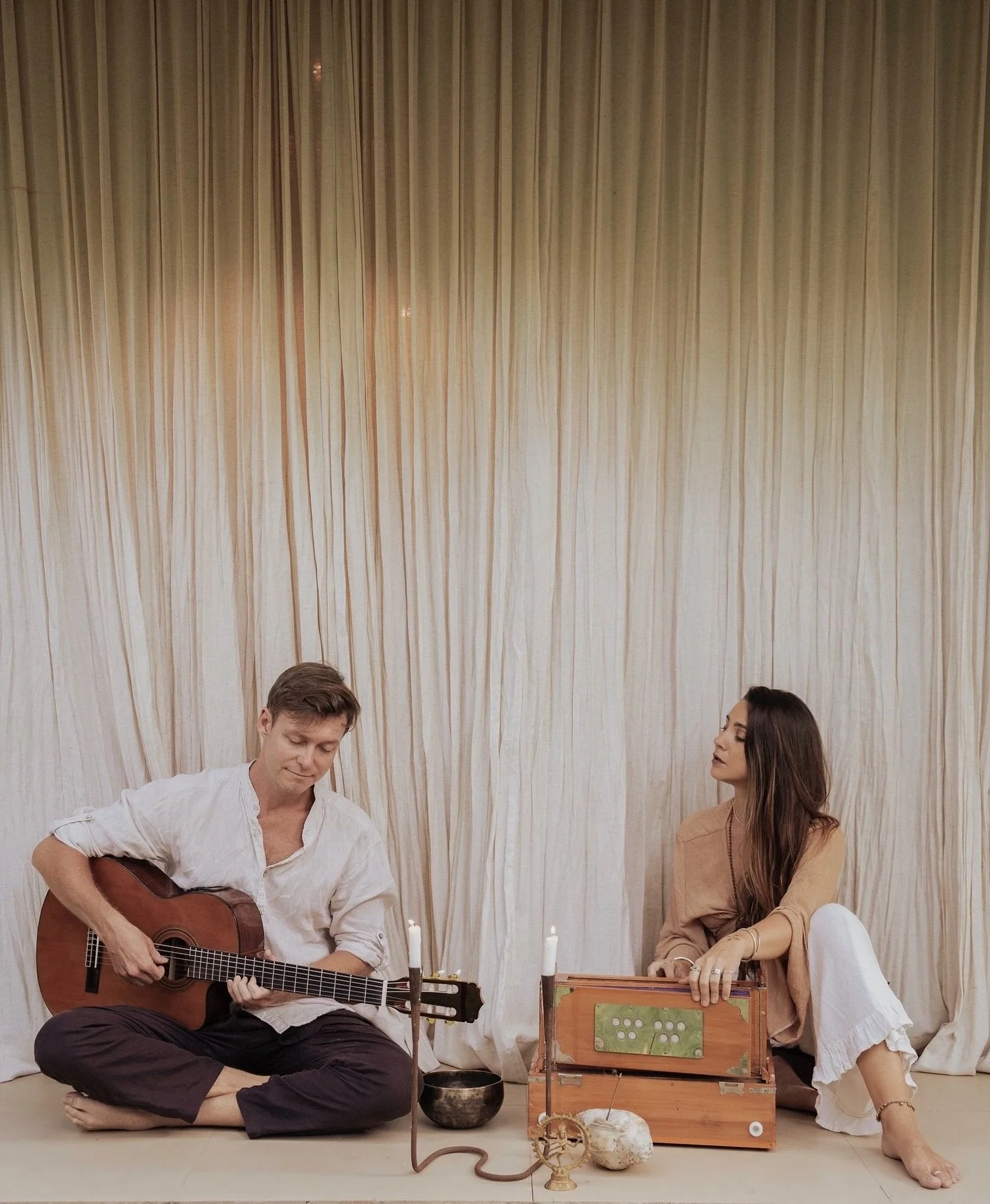 𝘛𝘏𝘌 𝘗𝘖𝘞𝘌𝘙 𝘖𝘍 𝘔𝘈𝘕𝘛𝘙𝘈

Have you ever noticed how your whole being changes when you chant mantras? It&rsquo;s not just a feeling, it&rsquo;s physics, biology, and consciousness in motion.

The classic traditional gloss you&rsquo;ll hear 