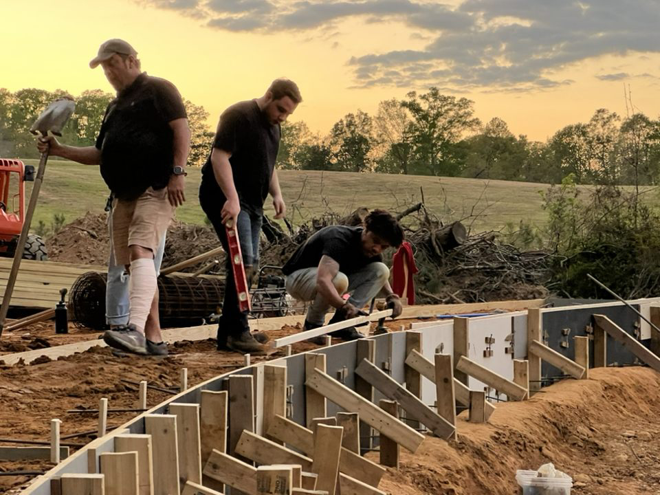 Setting up formwork