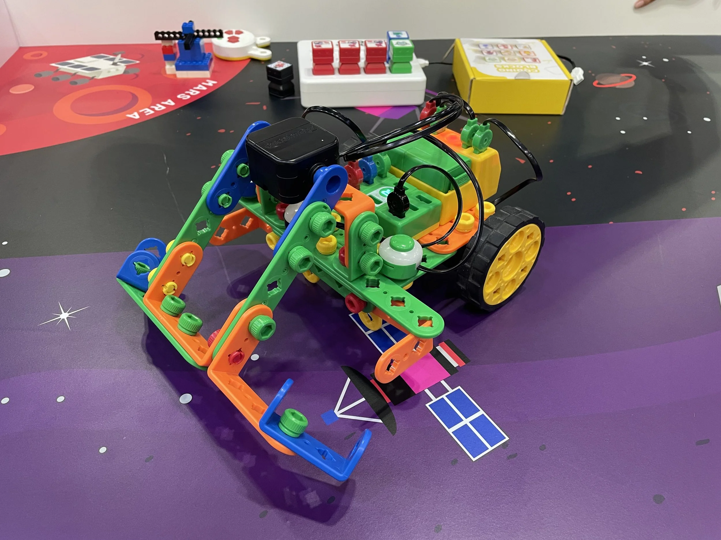 UARO Step 1, 2 & 3 Bundle - great for Nursery, Reception & Key Stage 1/WRO RoboStarter (Steps 1, 2 & 3 required for WRO)