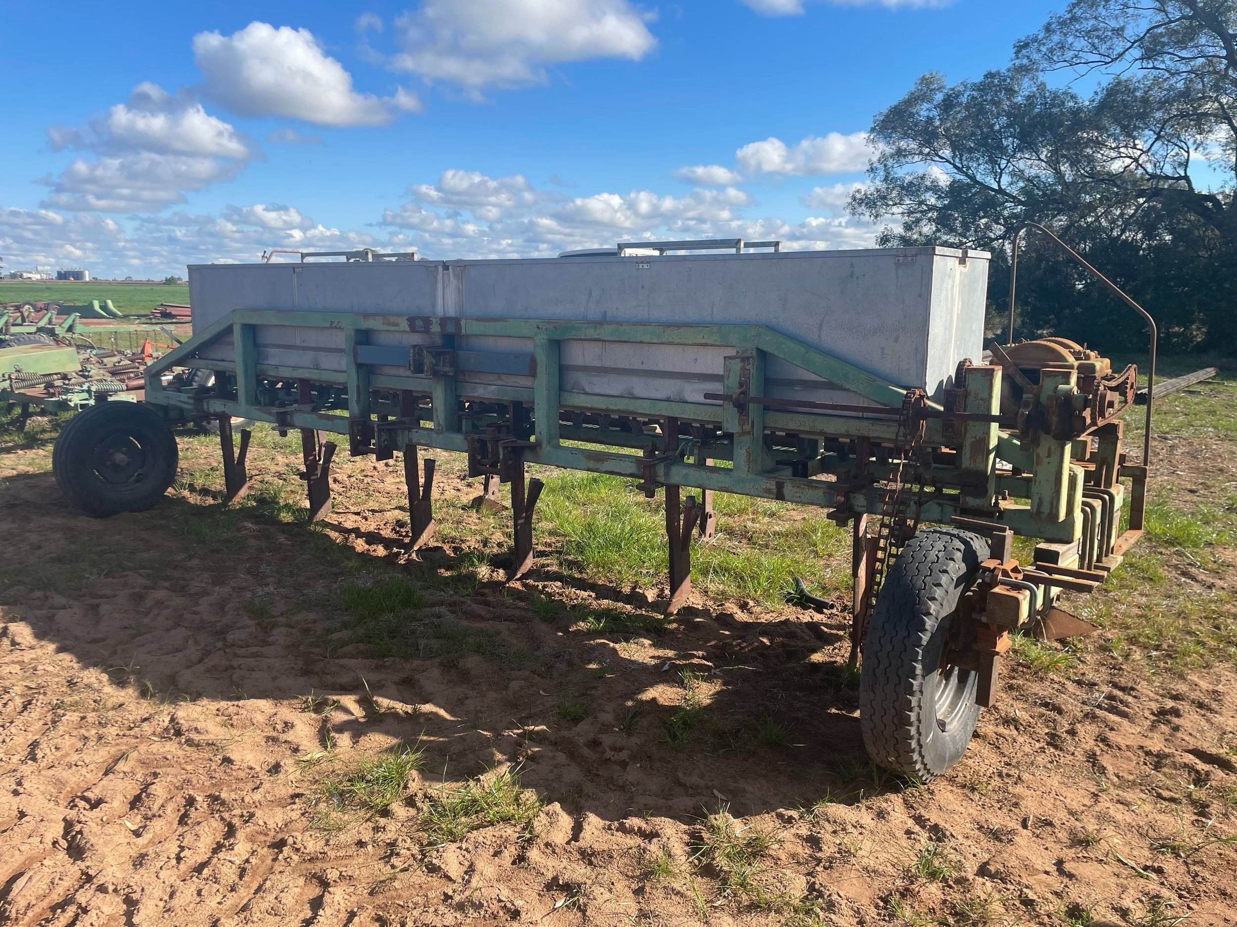 3PL+Hilling-Fert+Rig+%283%29.jpg
