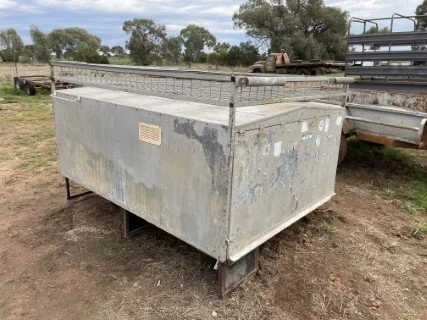 Box Trailer Canopy (Phone).JPG