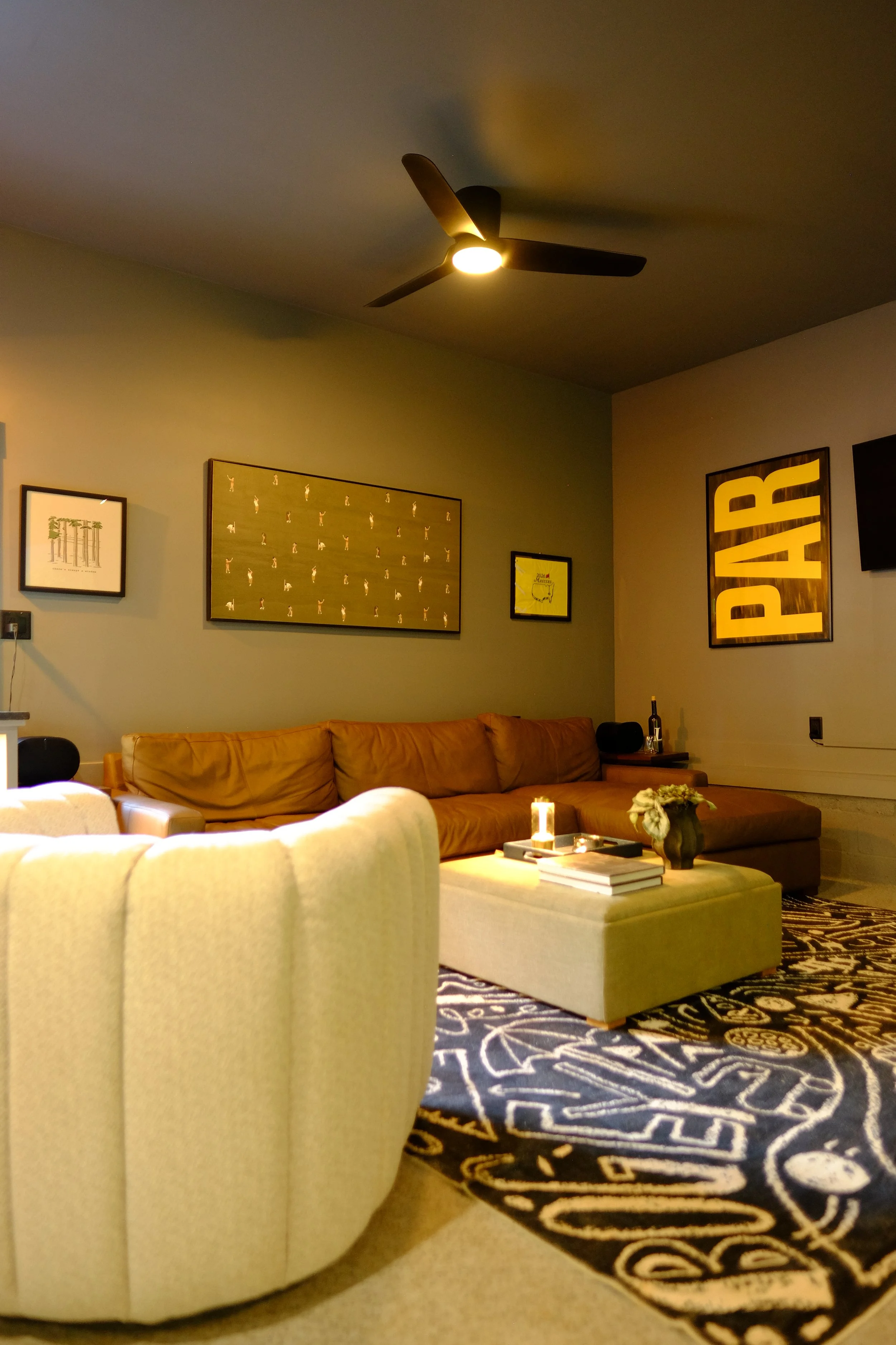 lounge area in the garage