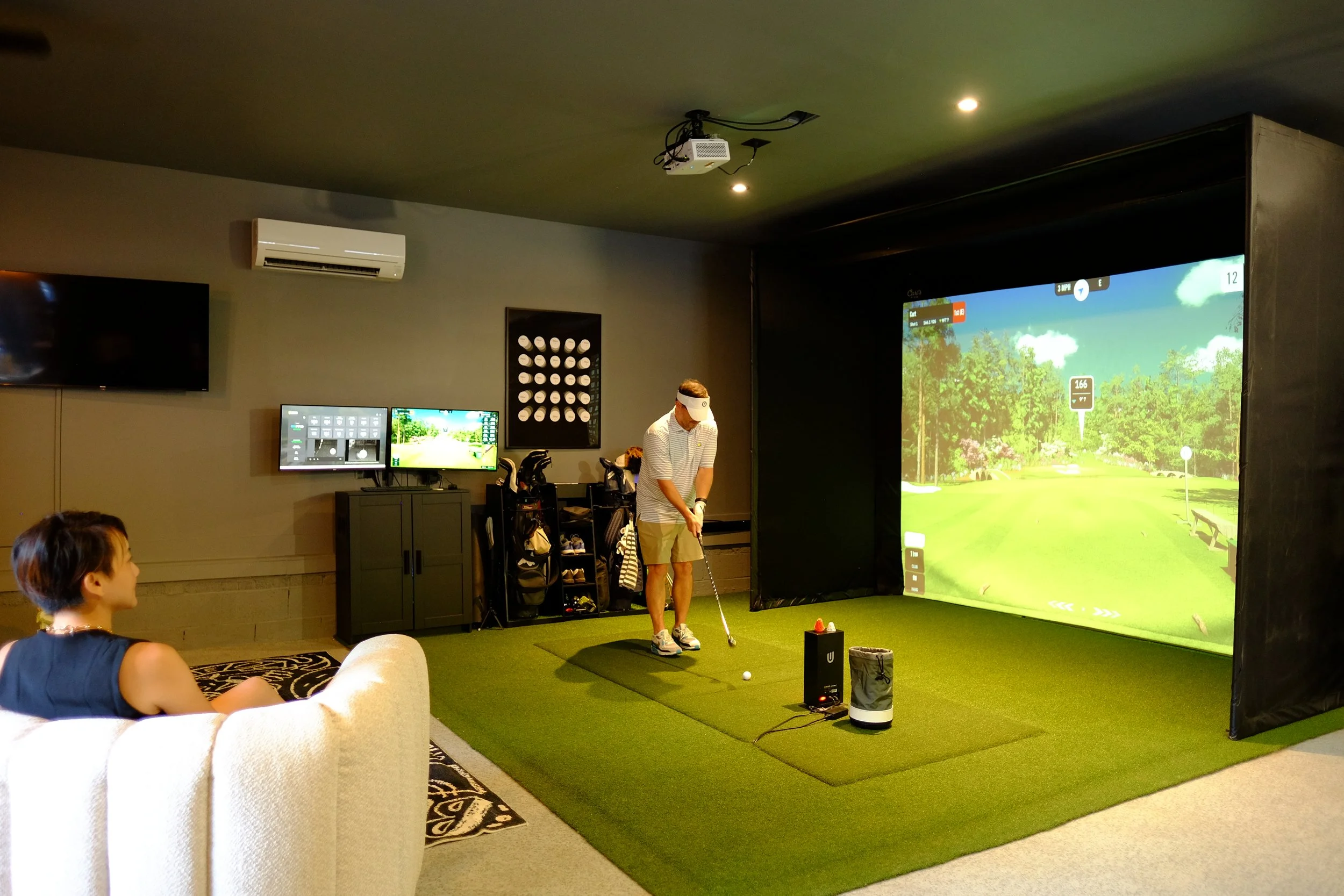 golfing at home