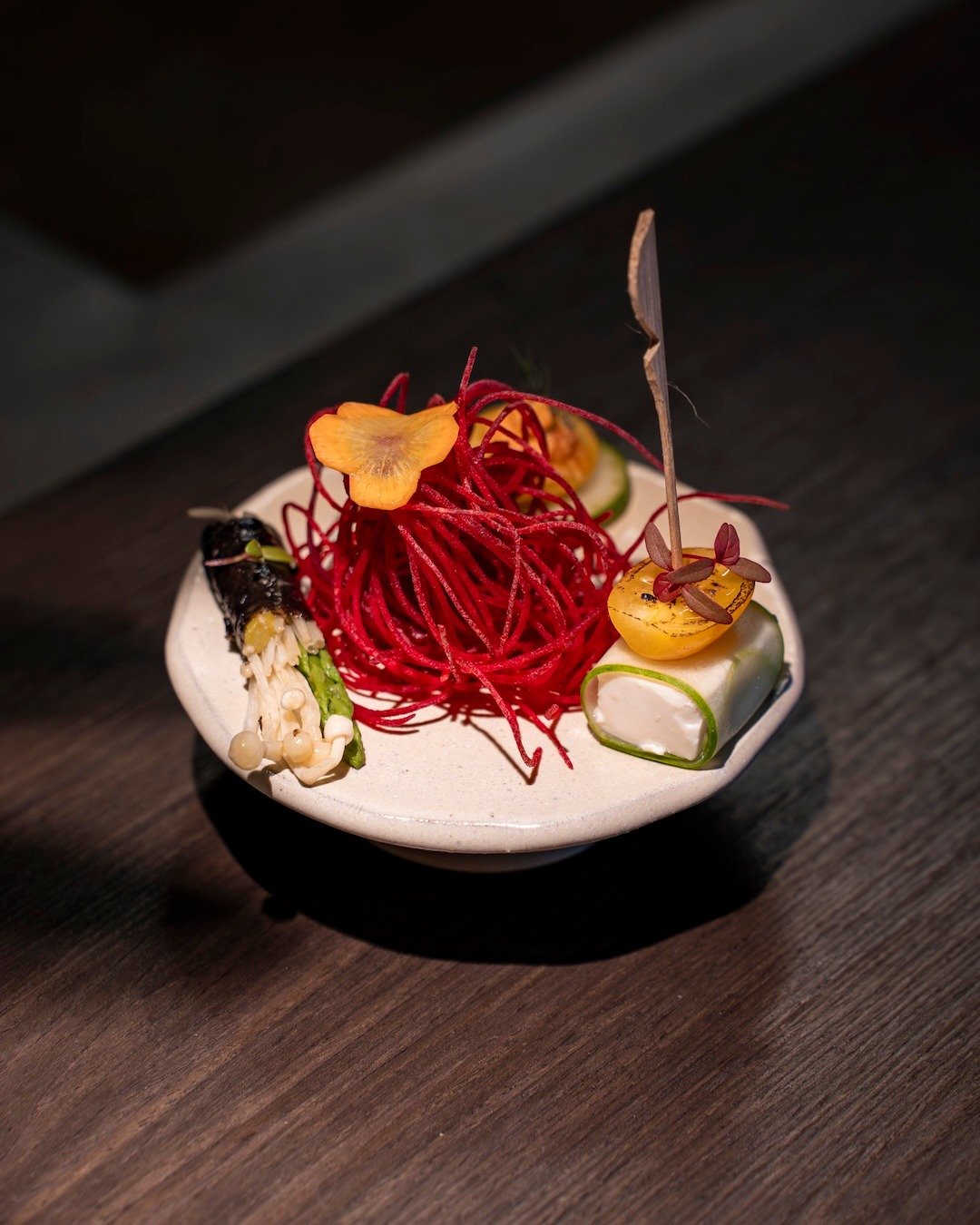 A trio to tease the palate. Our Amuse Bouche is where your journey begins&mdash;three delicate bites, each one a quiet promise of what&rsquo;s to come.

www.moriubud.com
wa. ‪+6288211566925‬

#mori #kansha #omotenashi #ubud #bali #moriubud #teppanyak