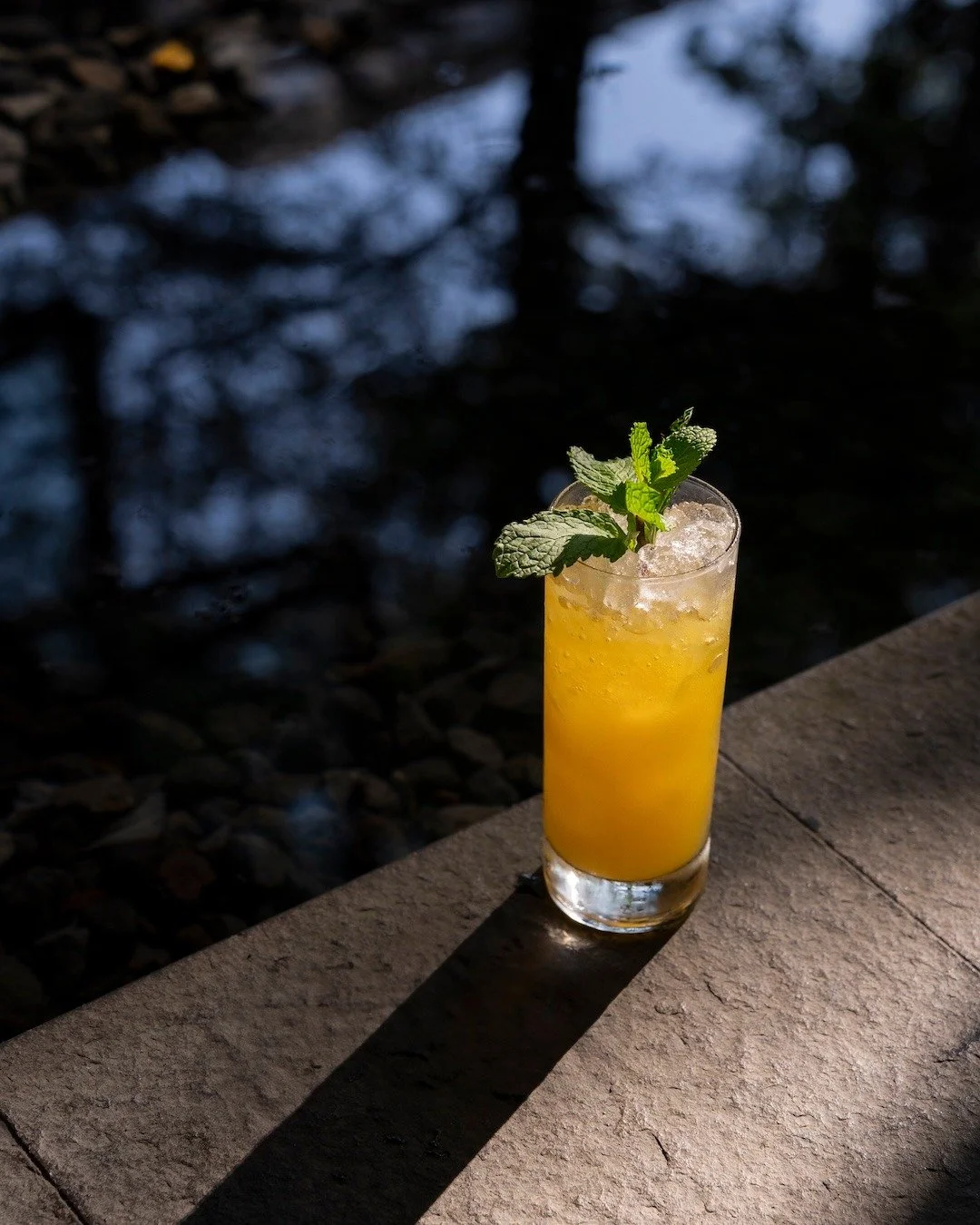 Fragrant passionfruit drifts through the earthy calm of ocha, a harmony of brightness and balance.

POCCA GREEN TEA feels like a quiet breath in a tropical garden &mdash; refreshing, smooth, and softly awakening. 🍃✨

www.moriubud.com
wa. ‪+628821156