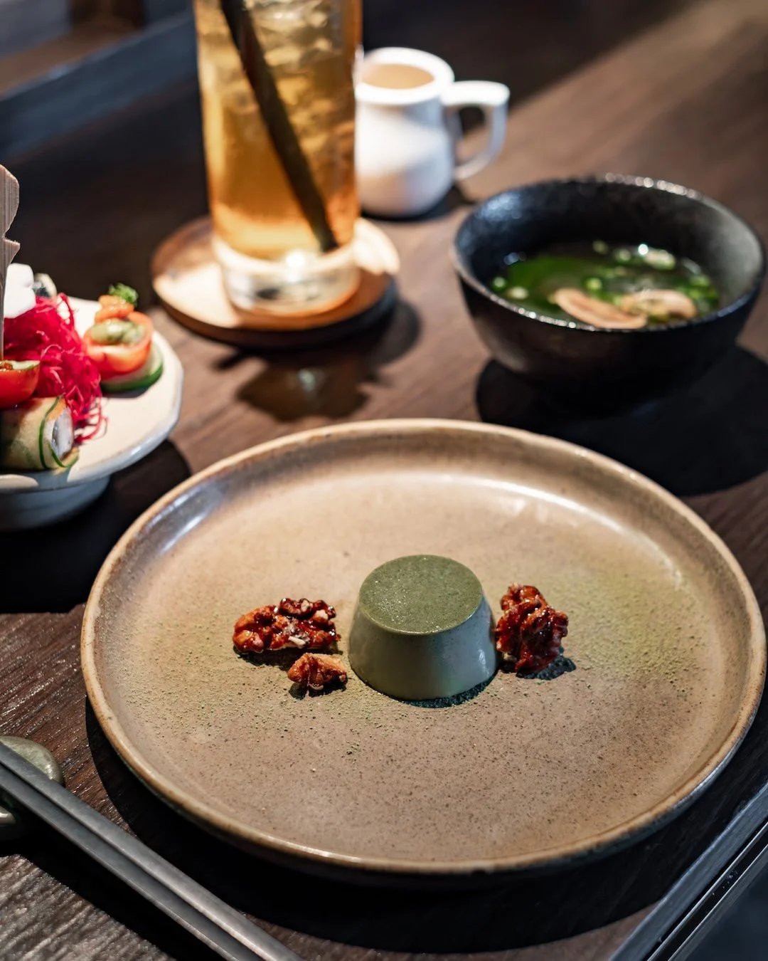 A gentle finish to the evening 🍵 ✨ Mori&rsquo;s Matcha Panna Cotta&mdash;silky, delicate, and quietly indulgent. #UbudEats #APerfectBite

www.moriubud.com
wa. ‪+6288211566925‬

#moriubud #teppanyaki #ubudteppanyaki #teppanyakiubud #dinnerubud #ubudd