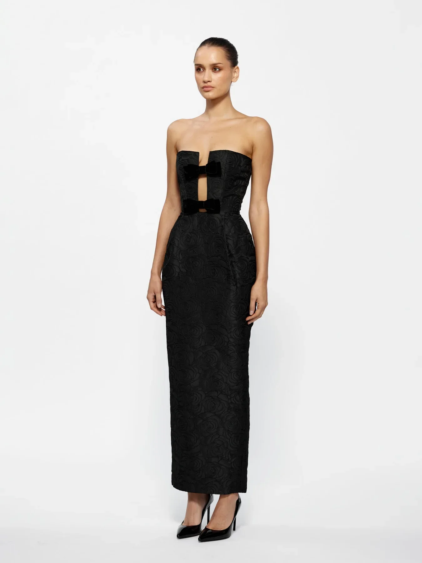 kiera-dress-black-373707_1800x1800.jpg.webp
