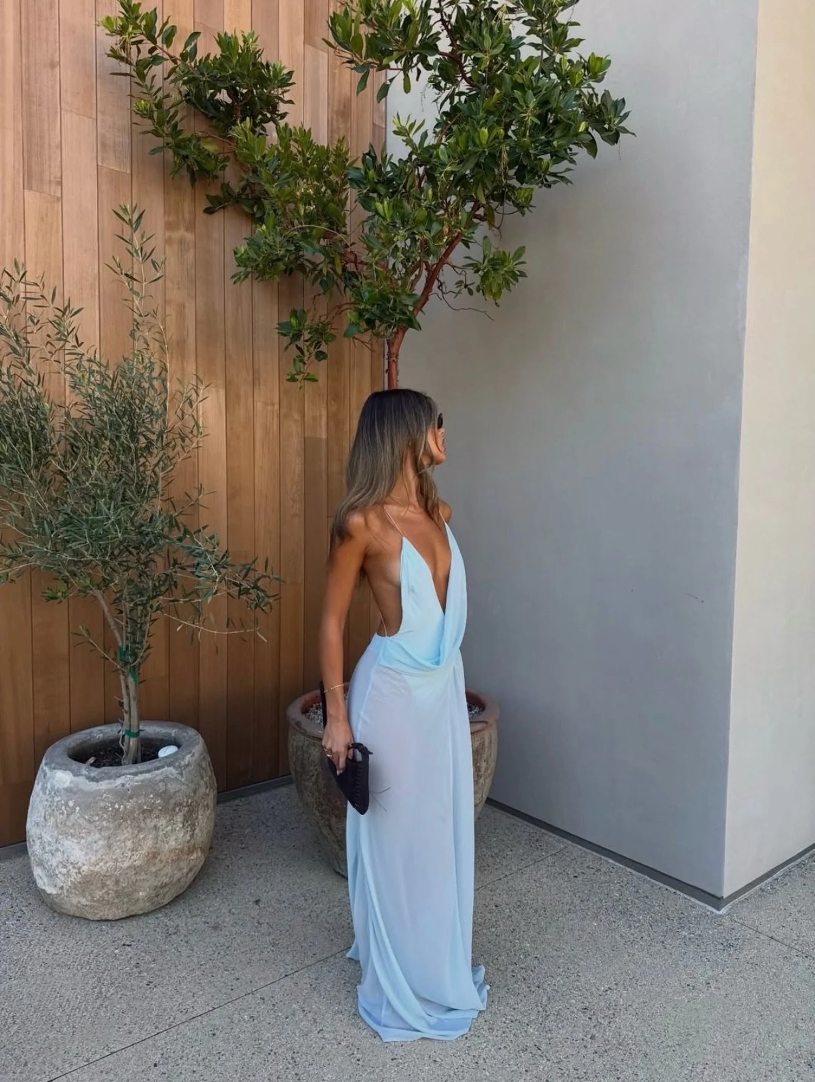 ✨ Soft, sculpted and effortlessly elegant ✨

The Natalie Rolt Agnes Gown in Ice Blue is the definition of timeless glamour &mdash; designed to flatter with delicate draping and an unforgettable silhouette 🤍

▫️ Size 1 (fits AU 6&ndash;8)
▫️ Dry clea