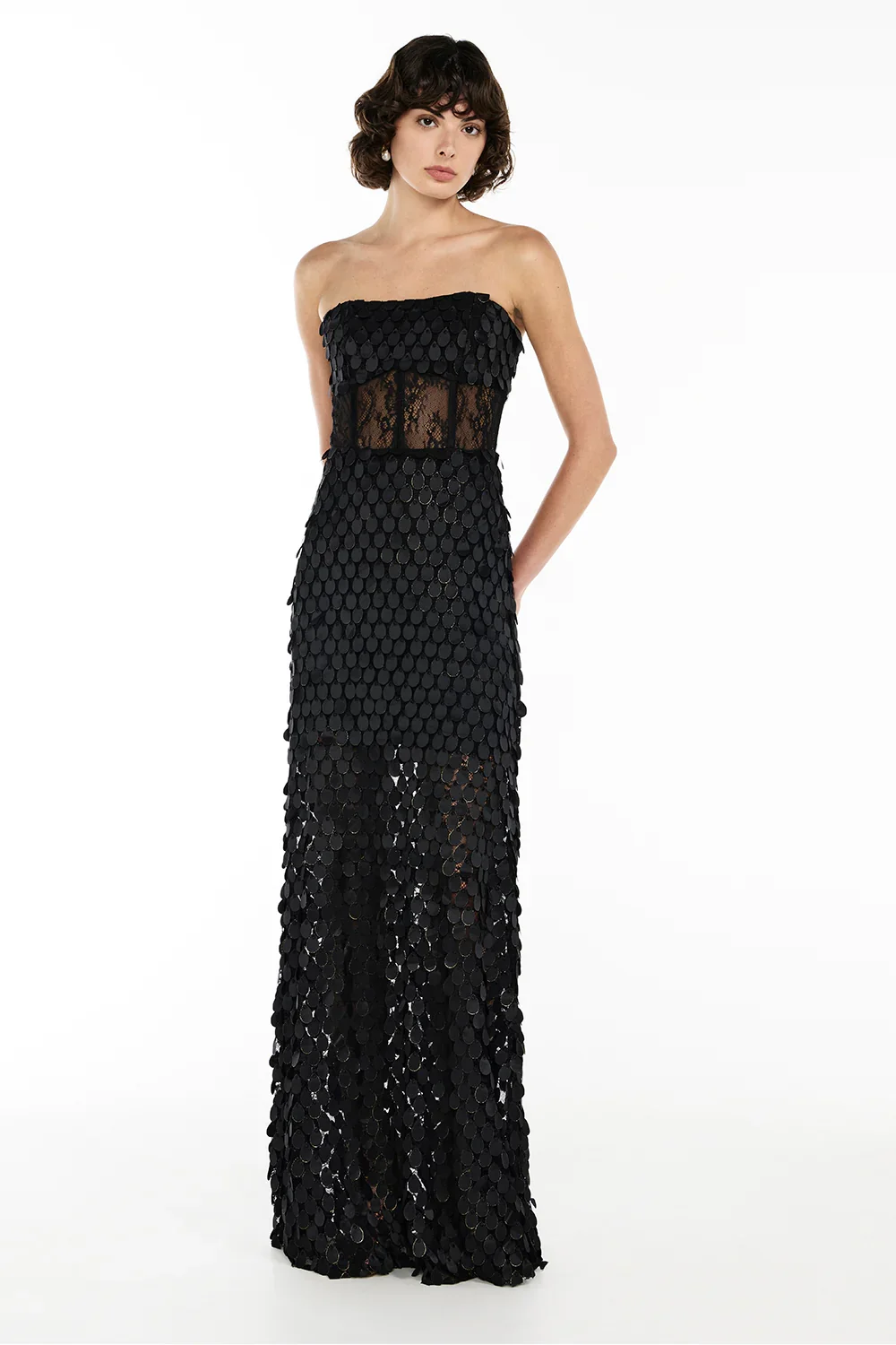 009-RESHOOT-SUPREME-EXTREME-GOWN_L.jpg.webp