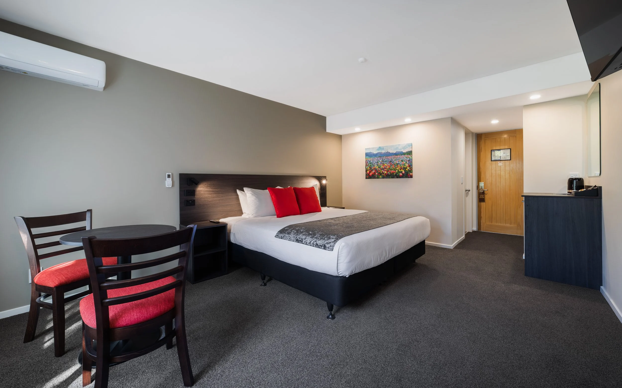 CarnmoreLowerHutt_Rooms-Daytime-4.jpg