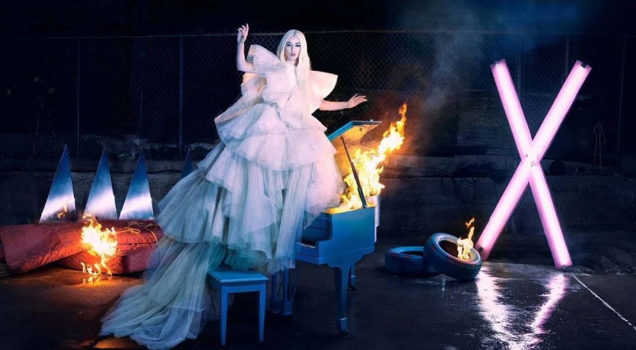 Ava Max披上N+F禮服拍攝Odalisque雜誌