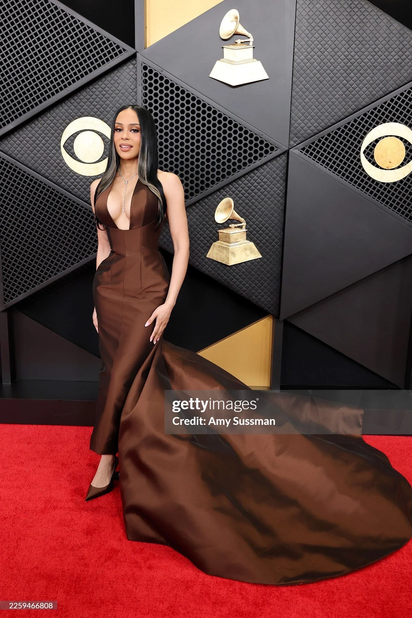 Kristy Sarah身穿N+F高級訂製晚禮服出席2026 GRAMMY Award