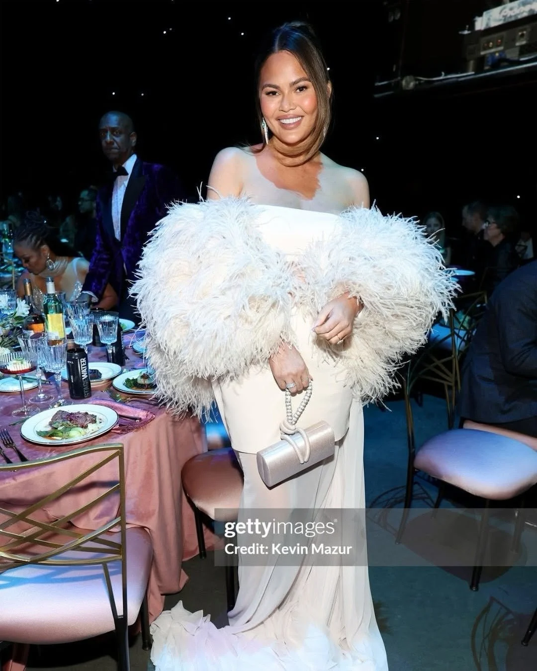 Chrissy Teigen身穿N+F FW26 禮服出席2026 MusiCares Person of the Year