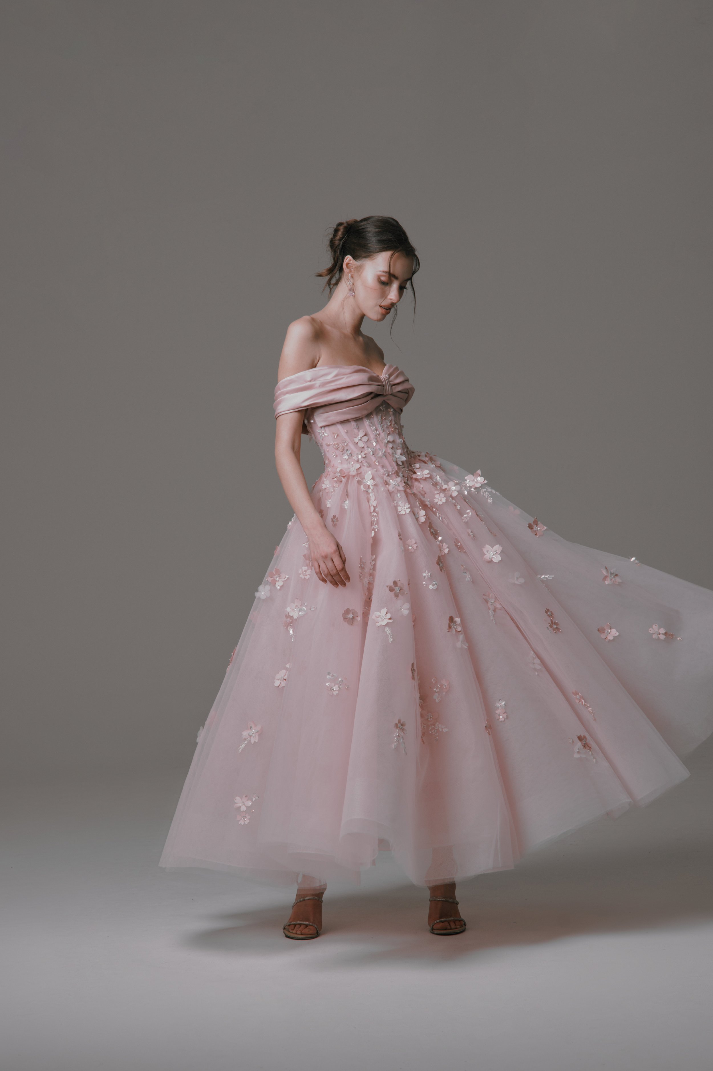 LOOK 29